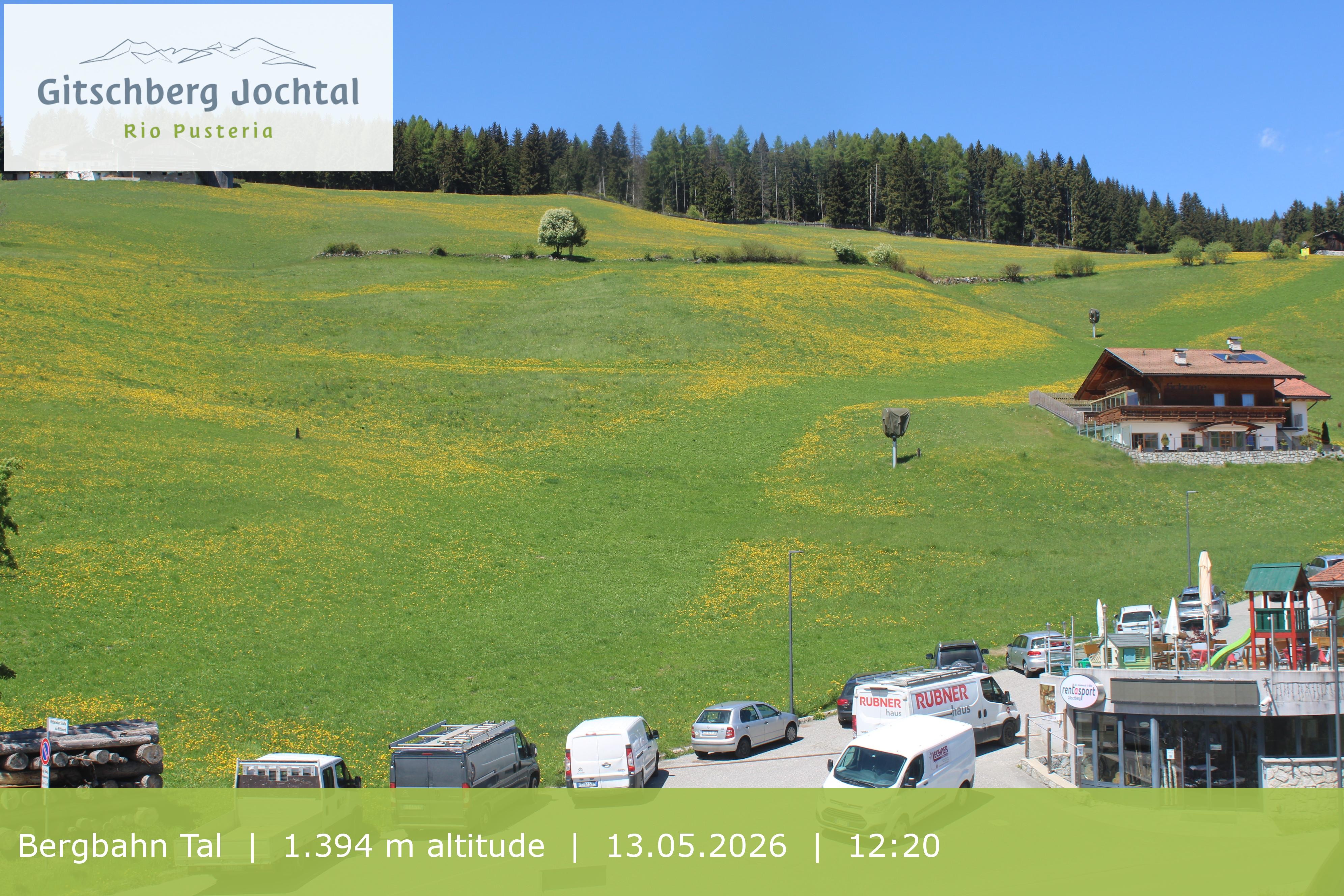 Archived image Webcam View of Base Station Meransen in South Tyrol