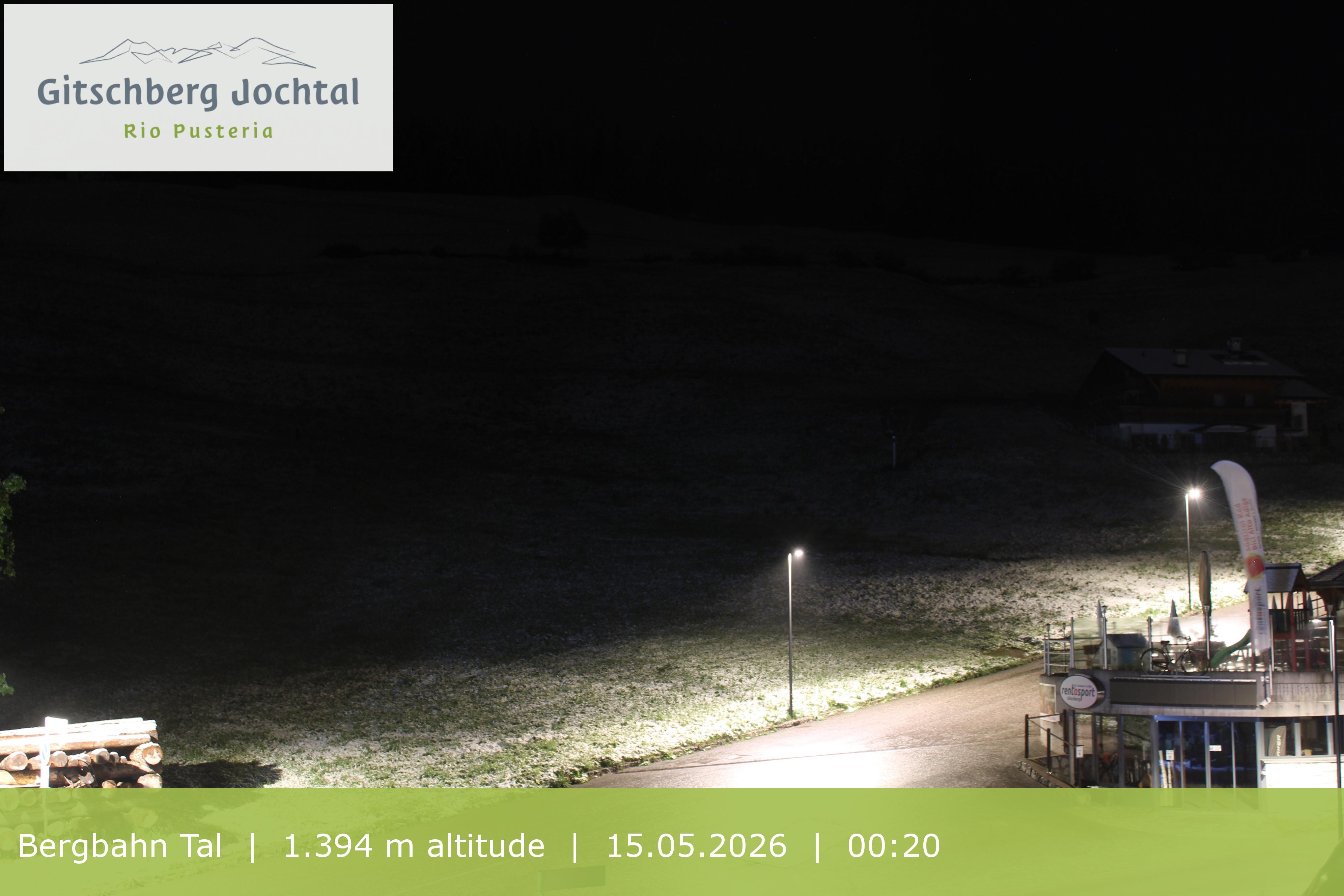 Archiv Foto Webcam Sicht auf die Talstation Meransen in Südtirol