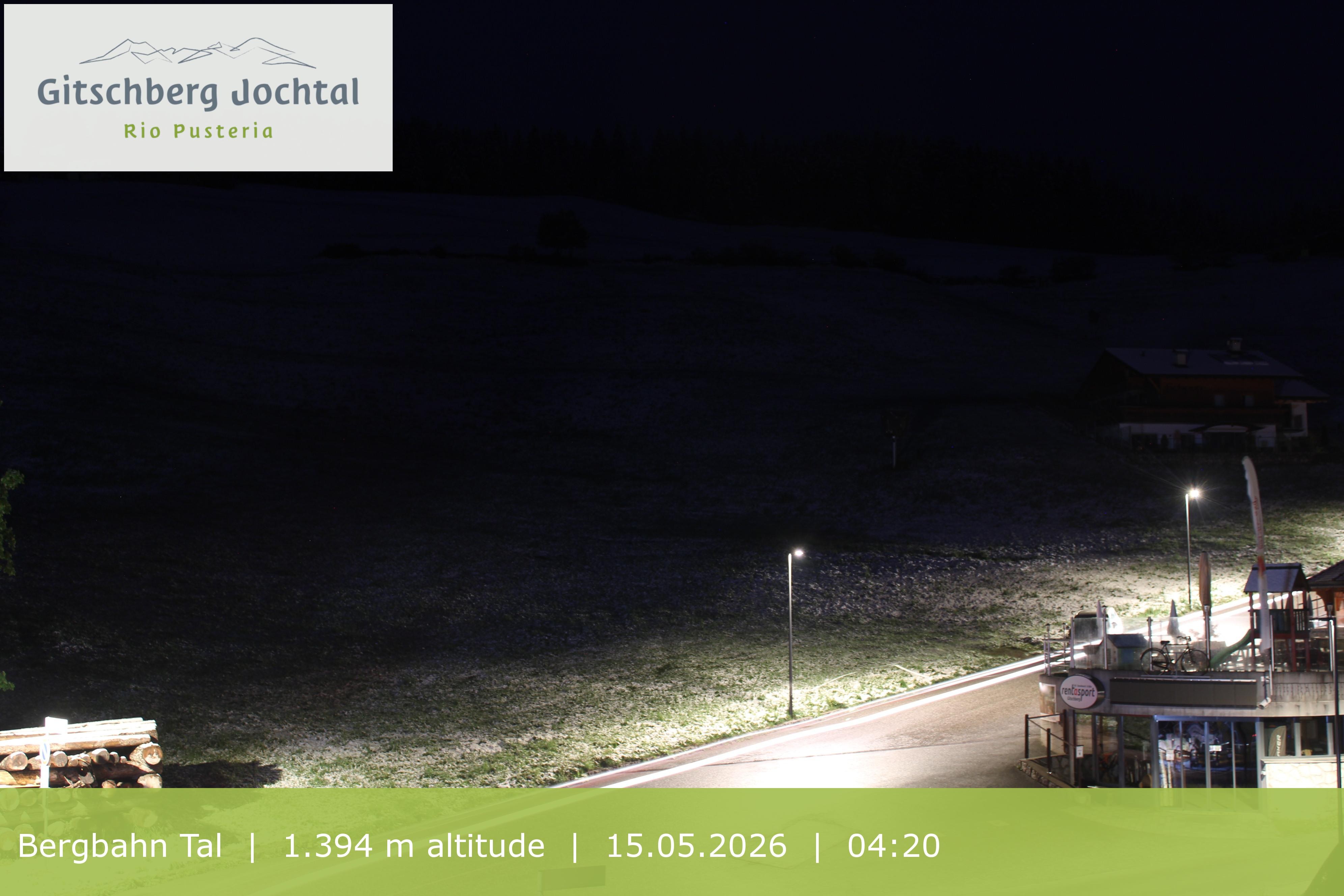 Archiv Foto Webcam Sicht auf die Talstation Meransen in Südtirol