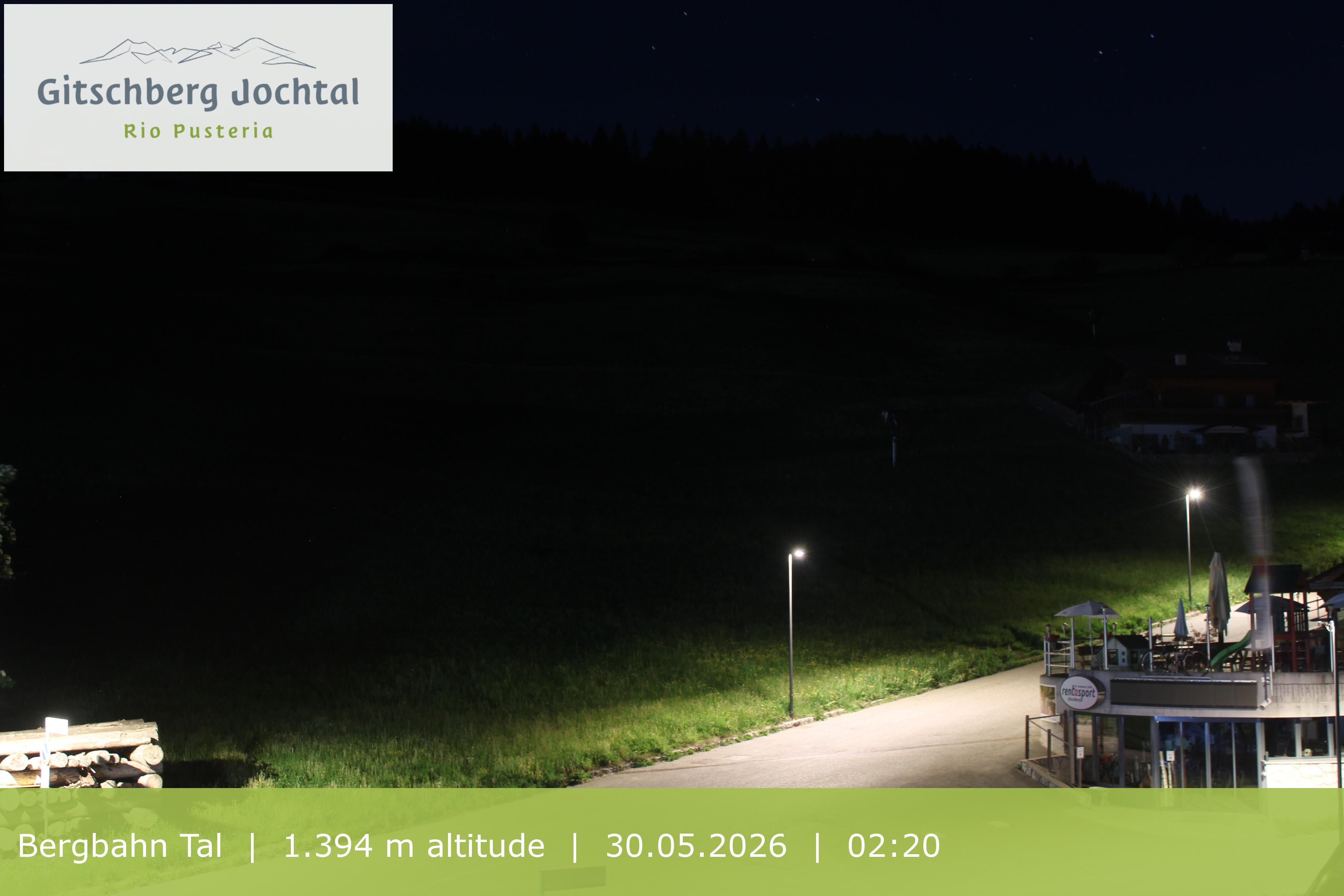 Archiv Foto Webcam Sicht auf die Talstation Meransen in Südtirol