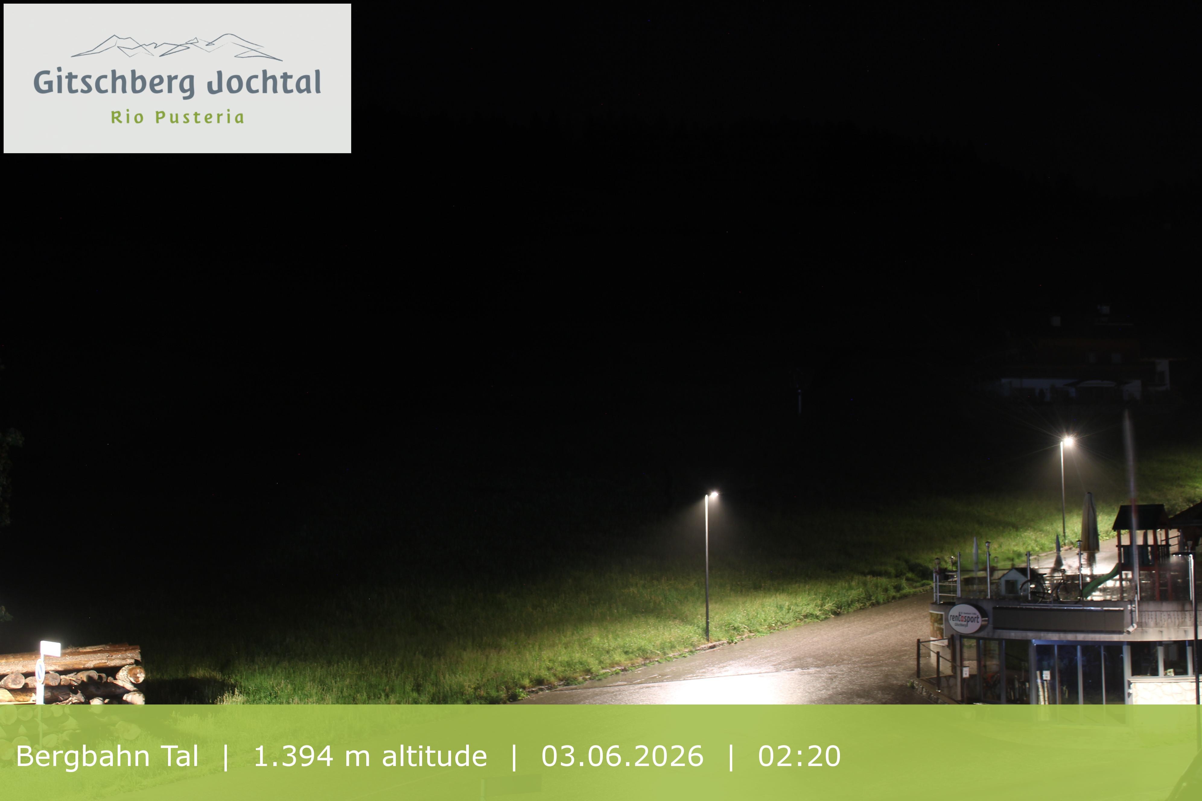 Archiv Foto Webcam Sicht auf die Talstation Meransen in Südtirol