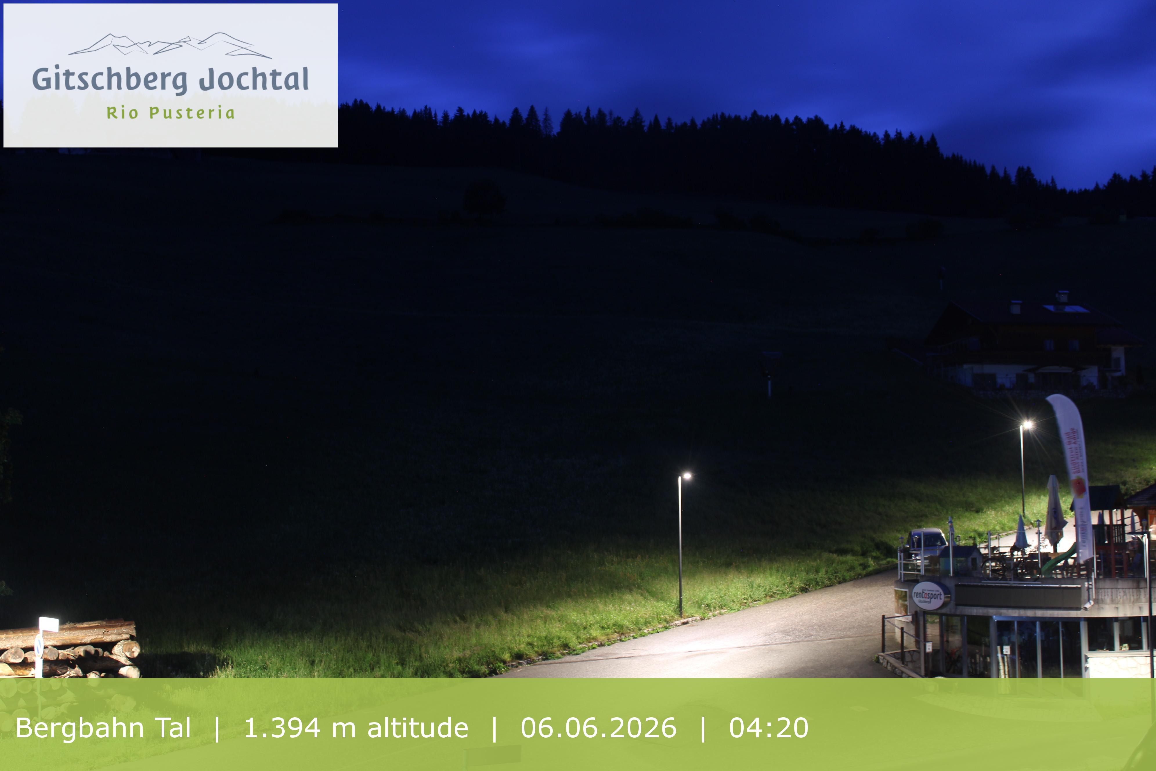 Archived image Webcam View of Base Station Meransen in South Tyrol