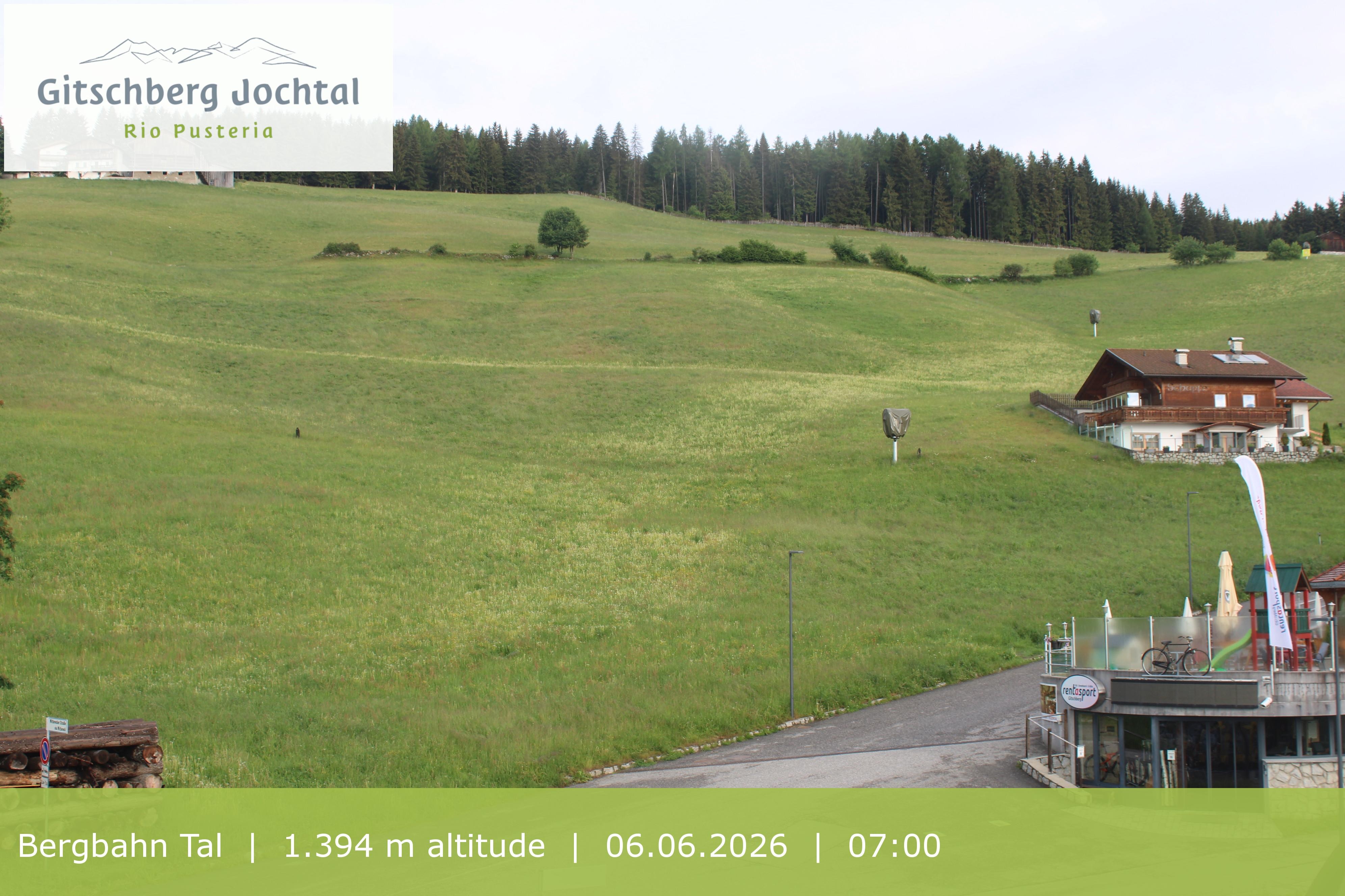Archived image Webcam View of Base Station Meransen in South Tyrol
