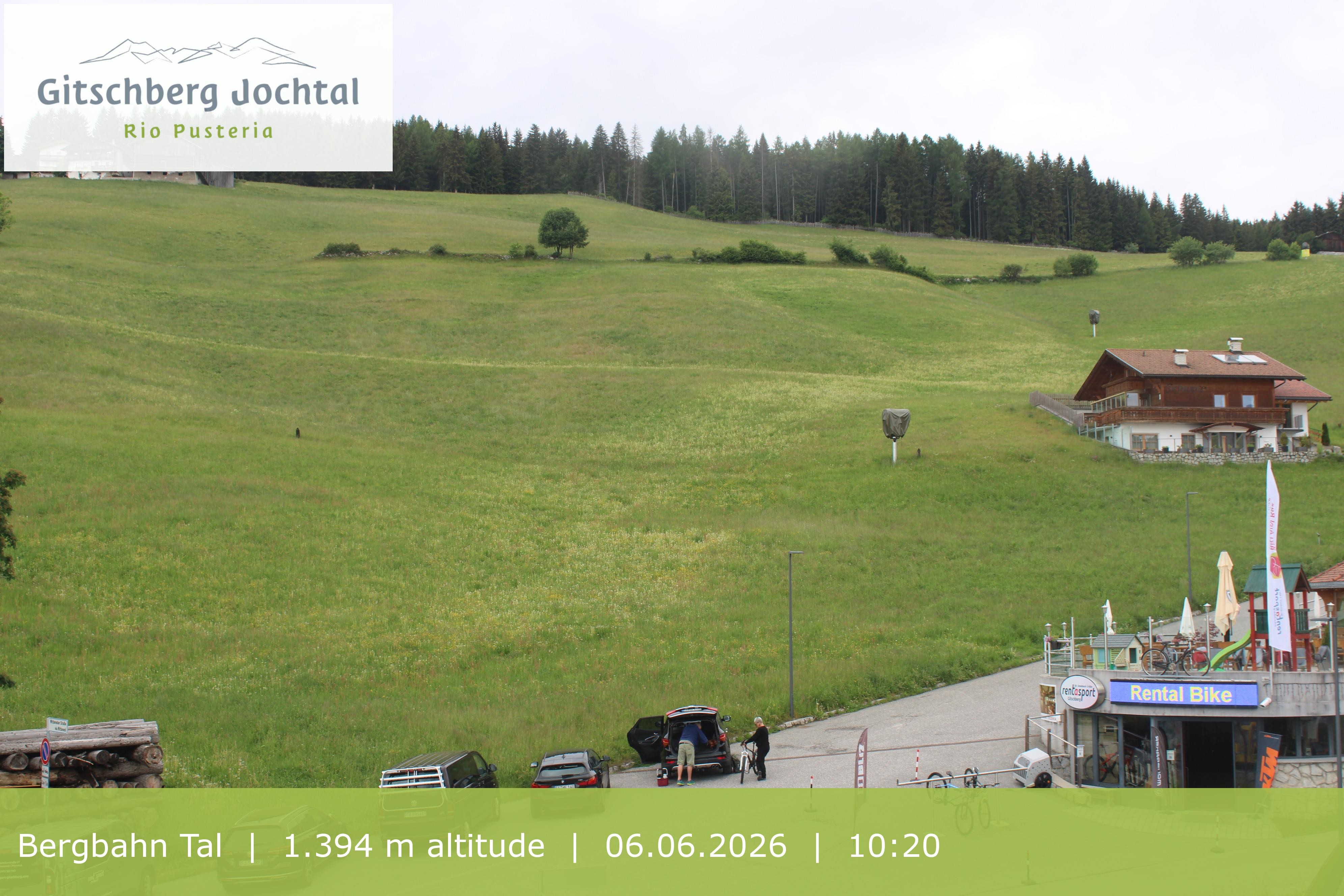 Archived image Webcam View of Base Station Meransen in South Tyrol