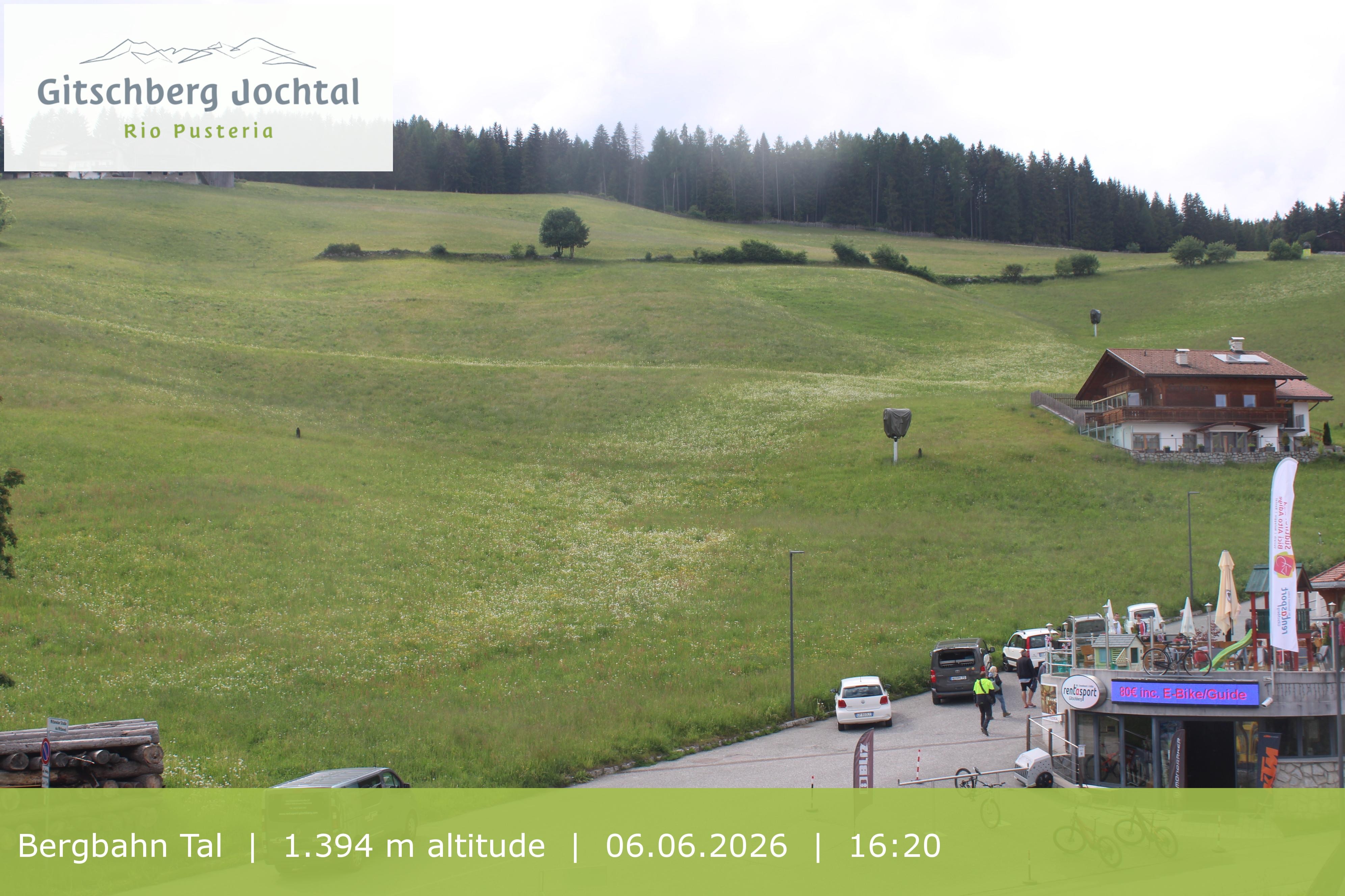 Archived image Webcam View of Base Station Meransen in South Tyrol
