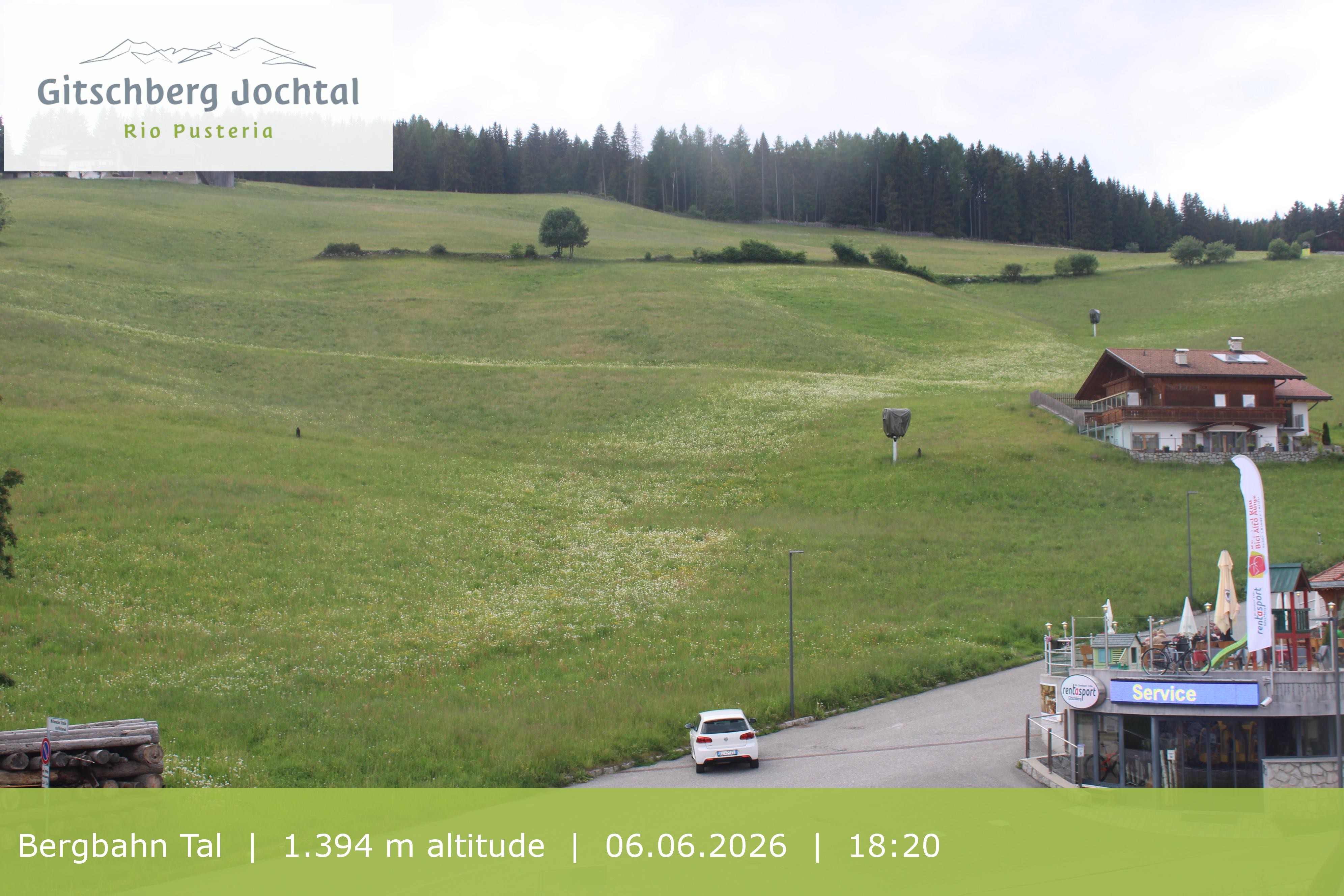 Archived image Webcam View of Base Station Meransen in South Tyrol