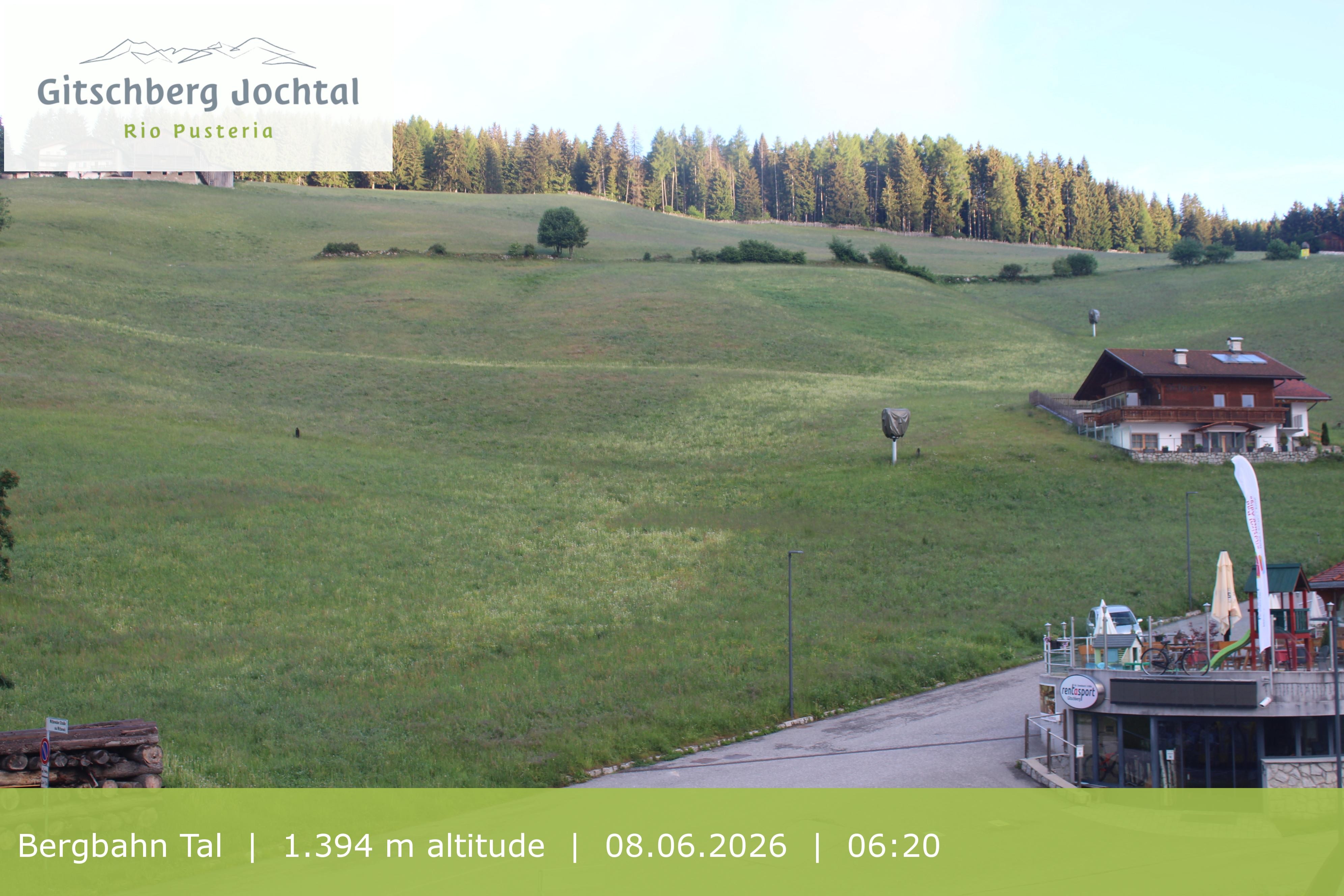 Archived image Webcam View of Base Station Meransen in South Tyrol