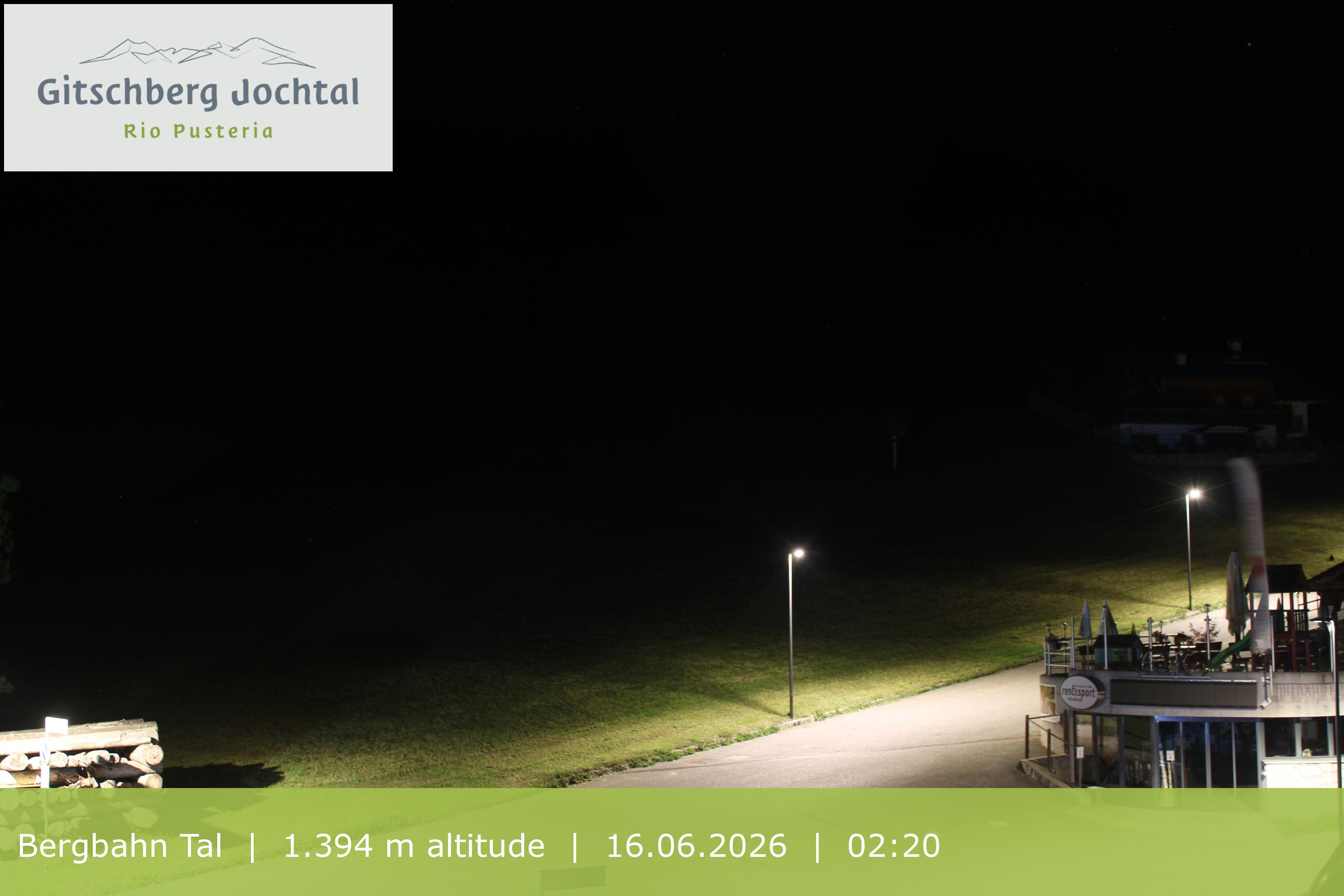 Archiv Foto Webcam Sicht auf die Talstation Meransen in Südtirol