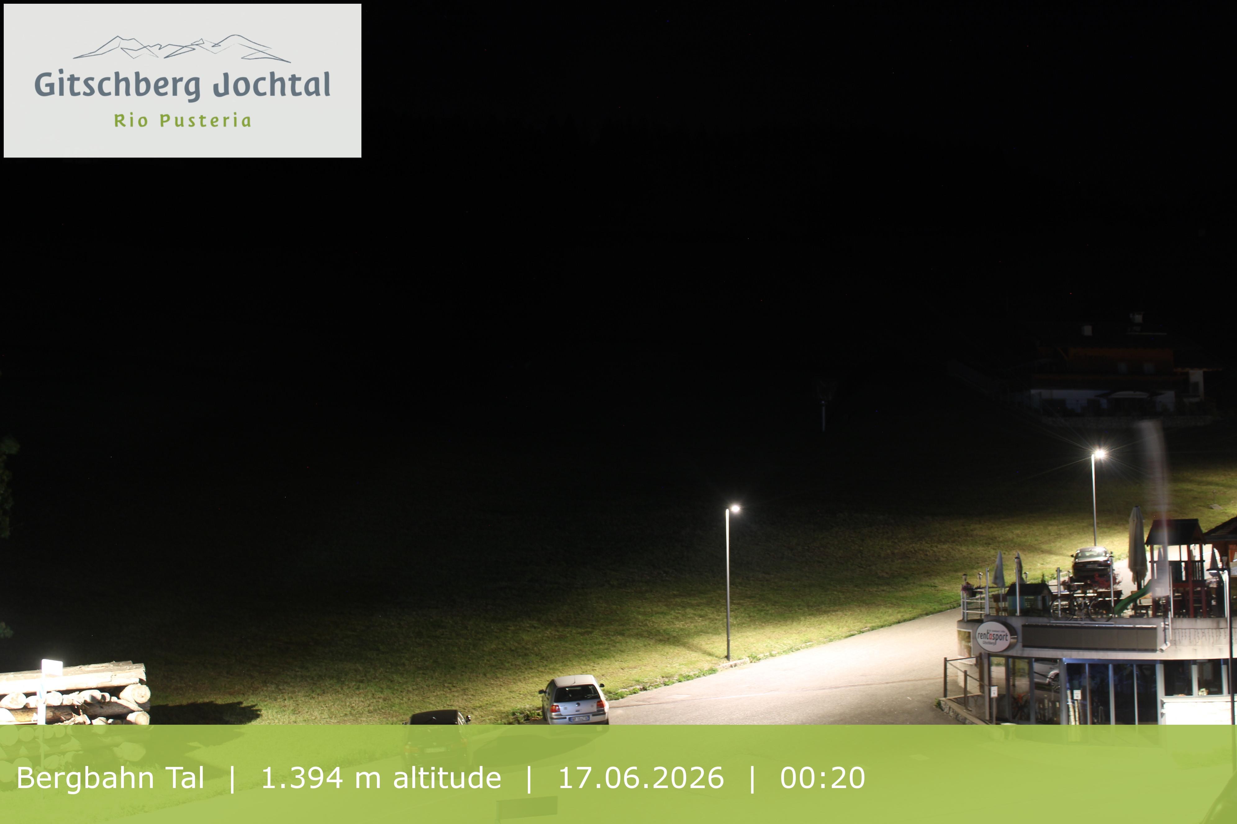 Archiv Foto Webcam Sicht auf die Talstation Meransen in Südtirol