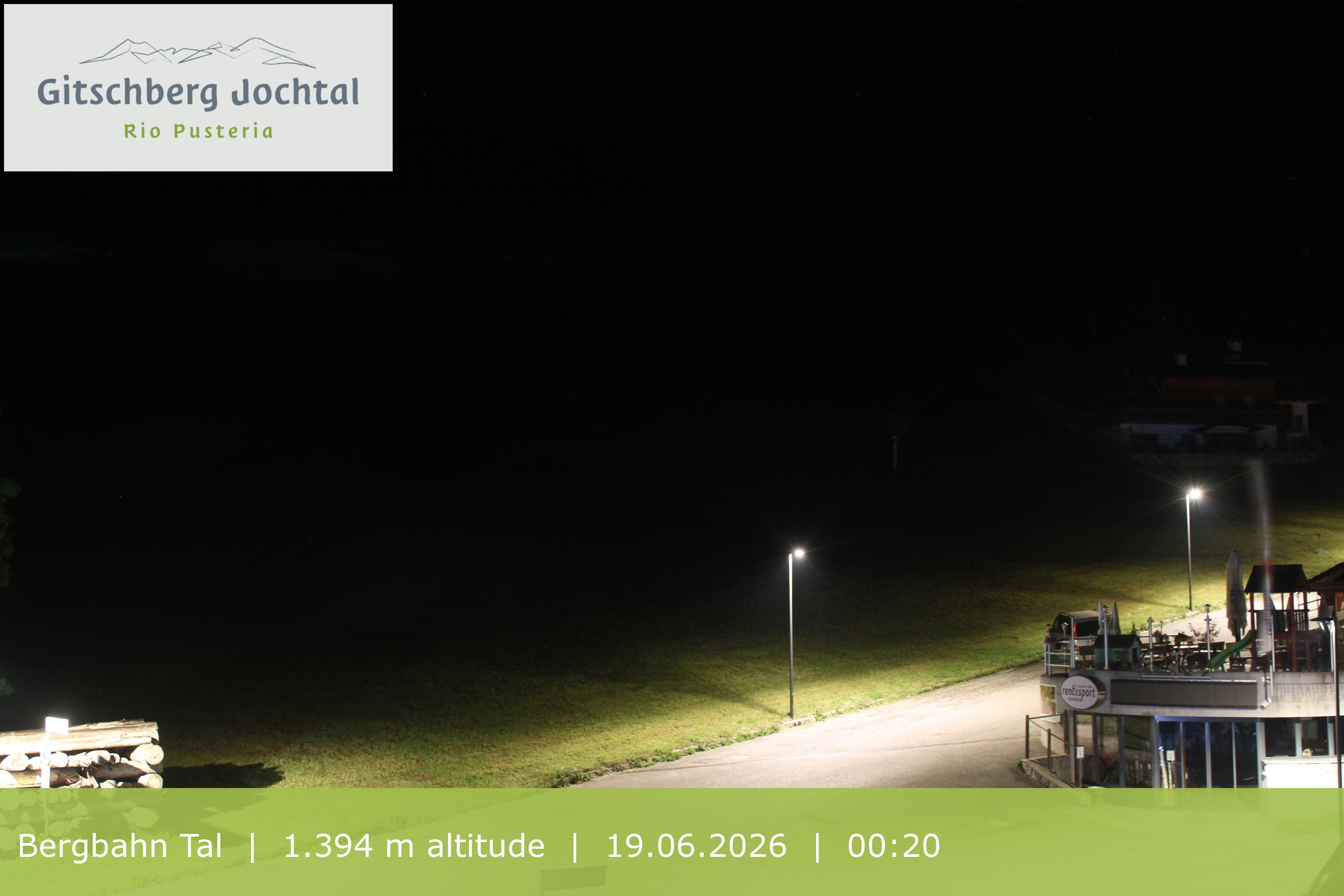 Archiv Foto Webcam Sicht auf die Talstation Meransen in Südtirol