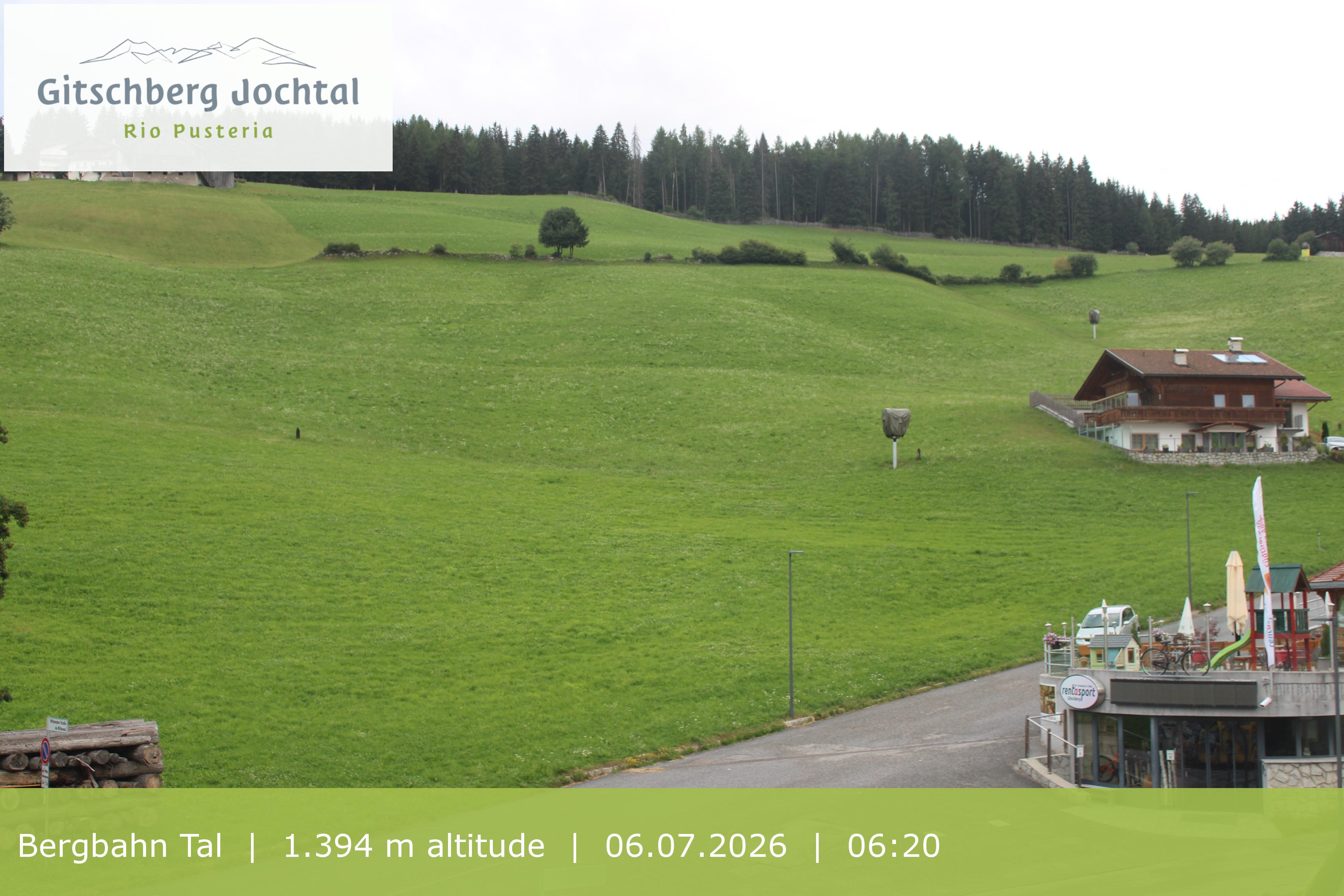 Archived image Webcam View of Base Station Meransen in South Tyrol