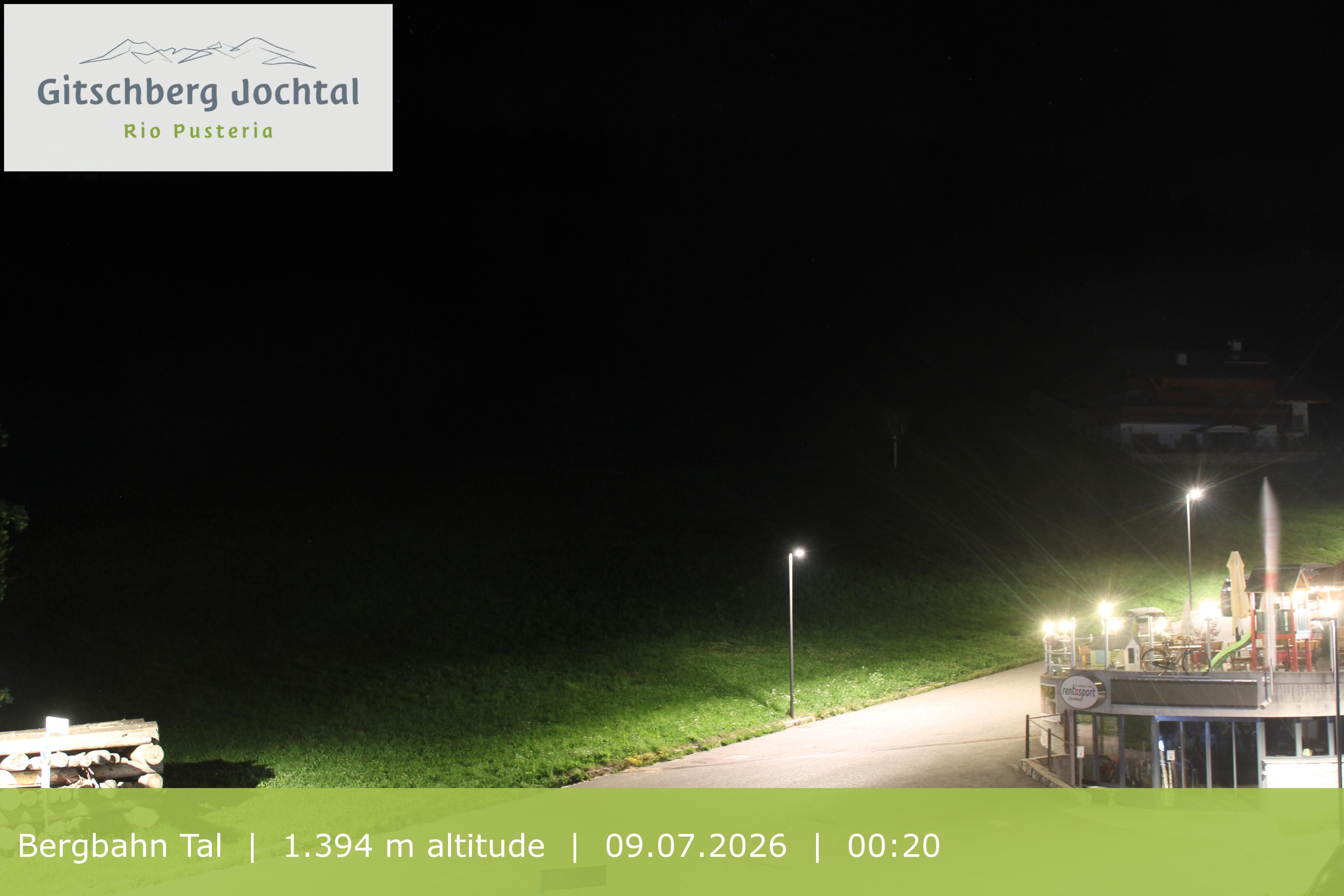 Archiv Foto Webcam Sicht auf die Talstation Meransen in Südtirol