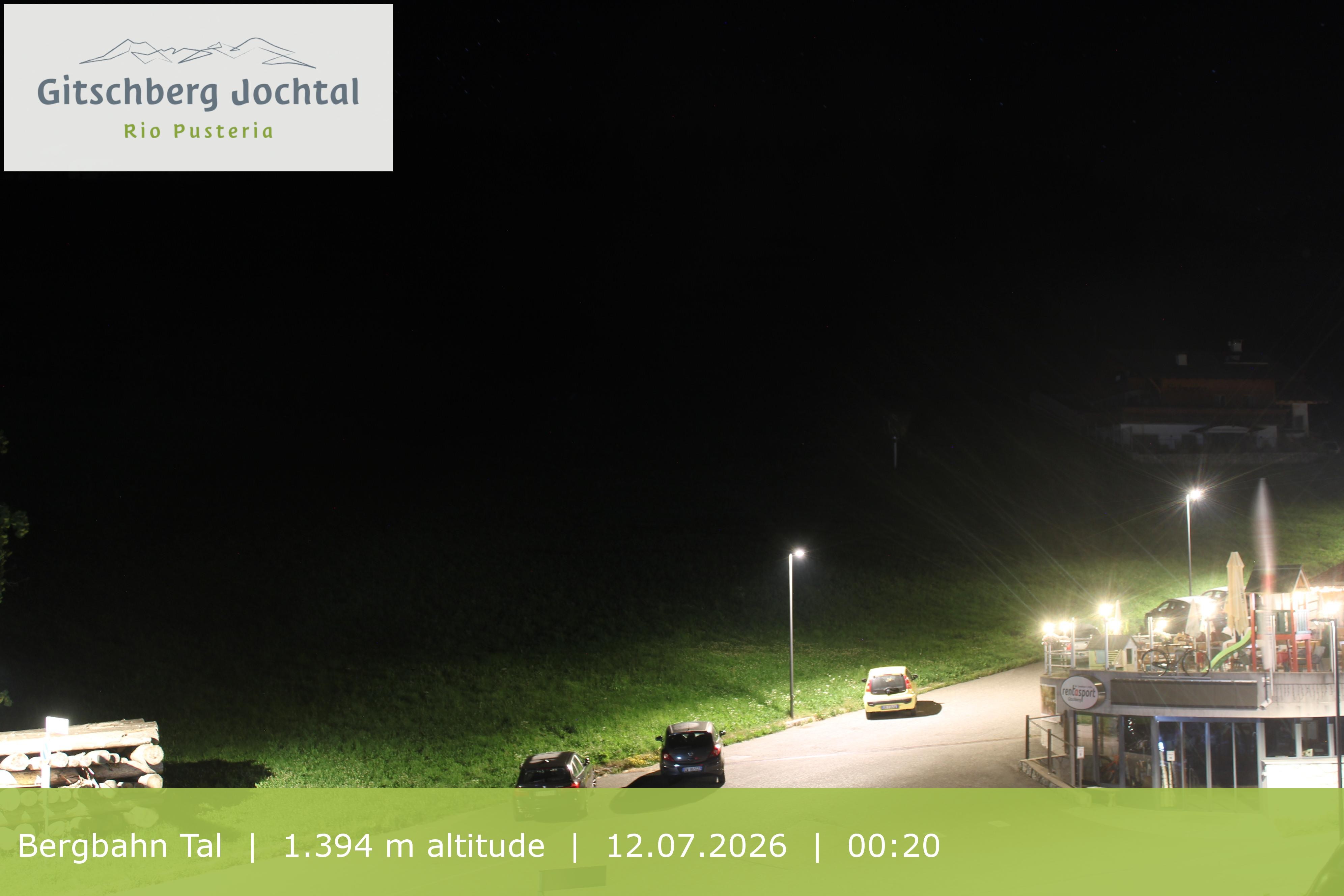 Archiv Foto Webcam Sicht auf die Talstation Meransen in Südtirol