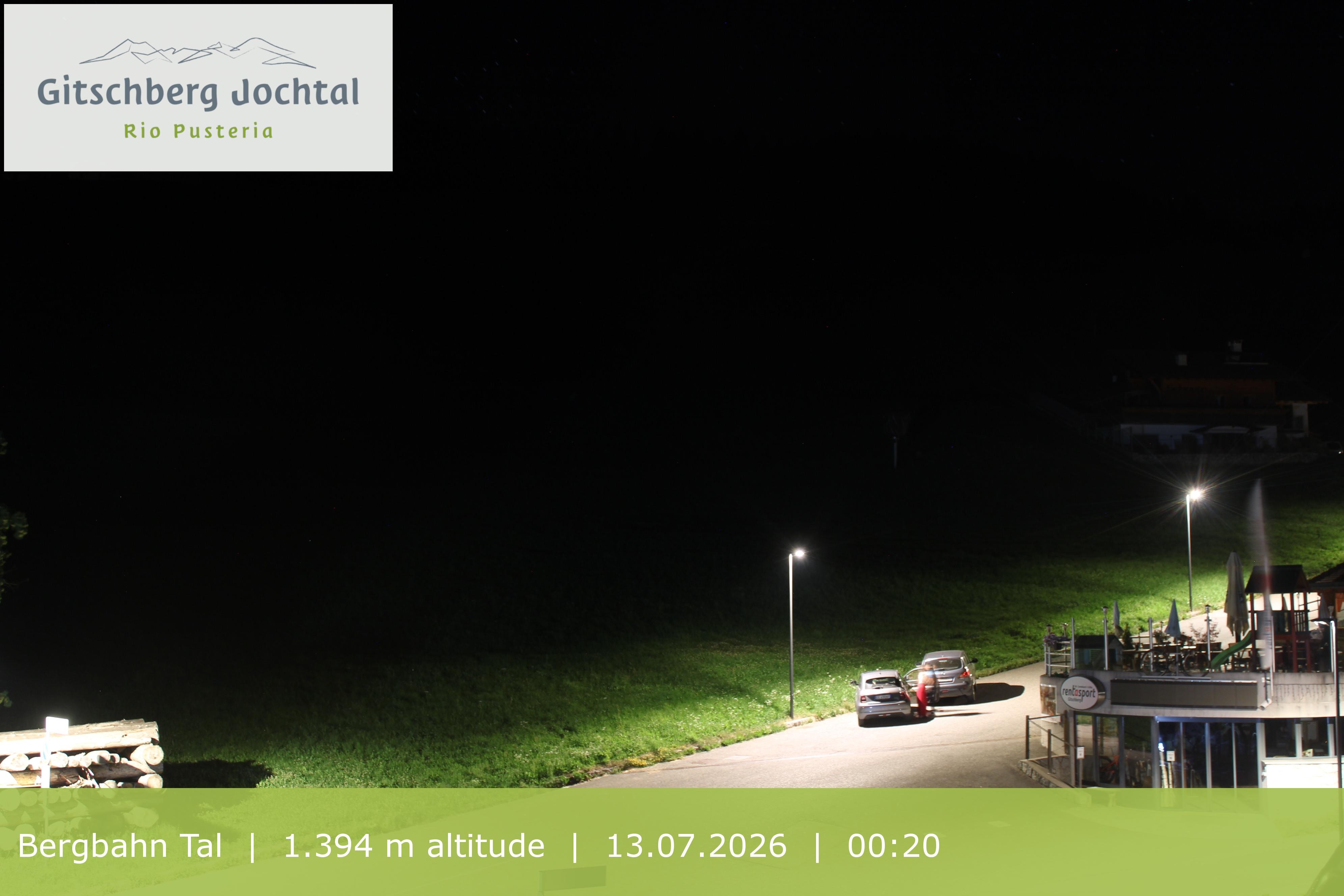Archiv Foto Webcam Sicht auf die Talstation Meransen in Südtirol
