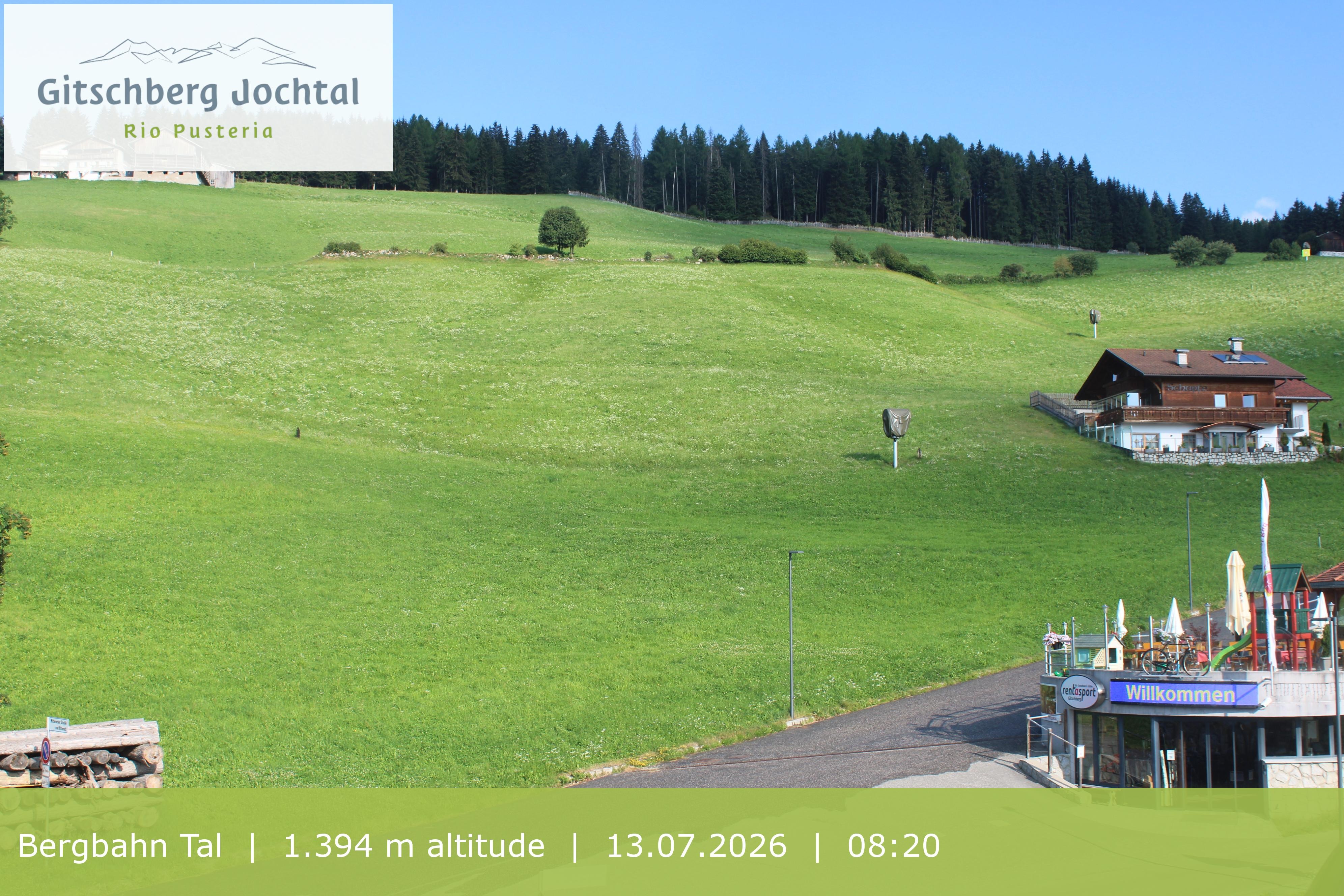 Archived image Webcam View of Base Station Meransen in South Tyrol
