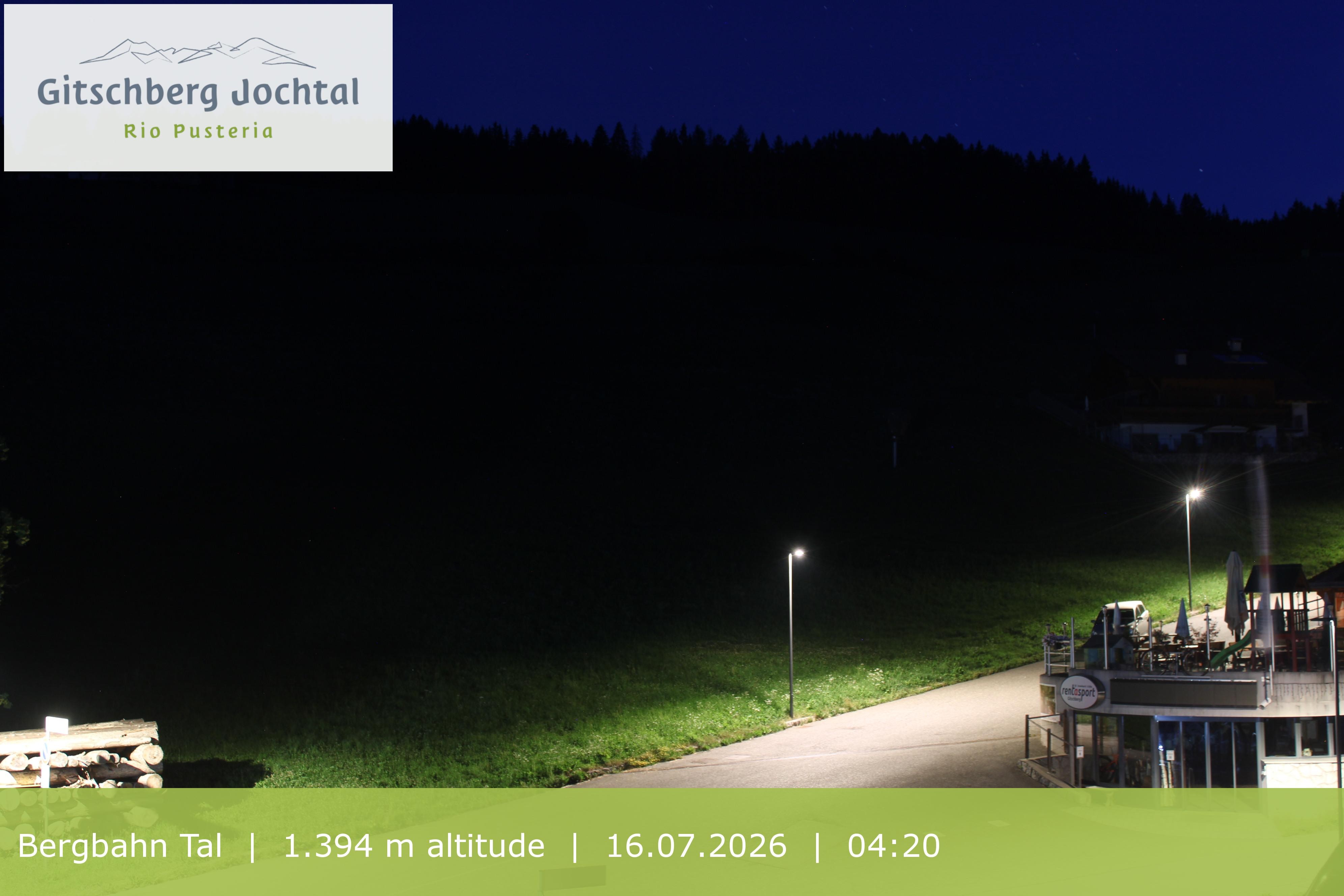 Archiv Foto Webcam Sicht auf die Talstation Meransen in Südtirol