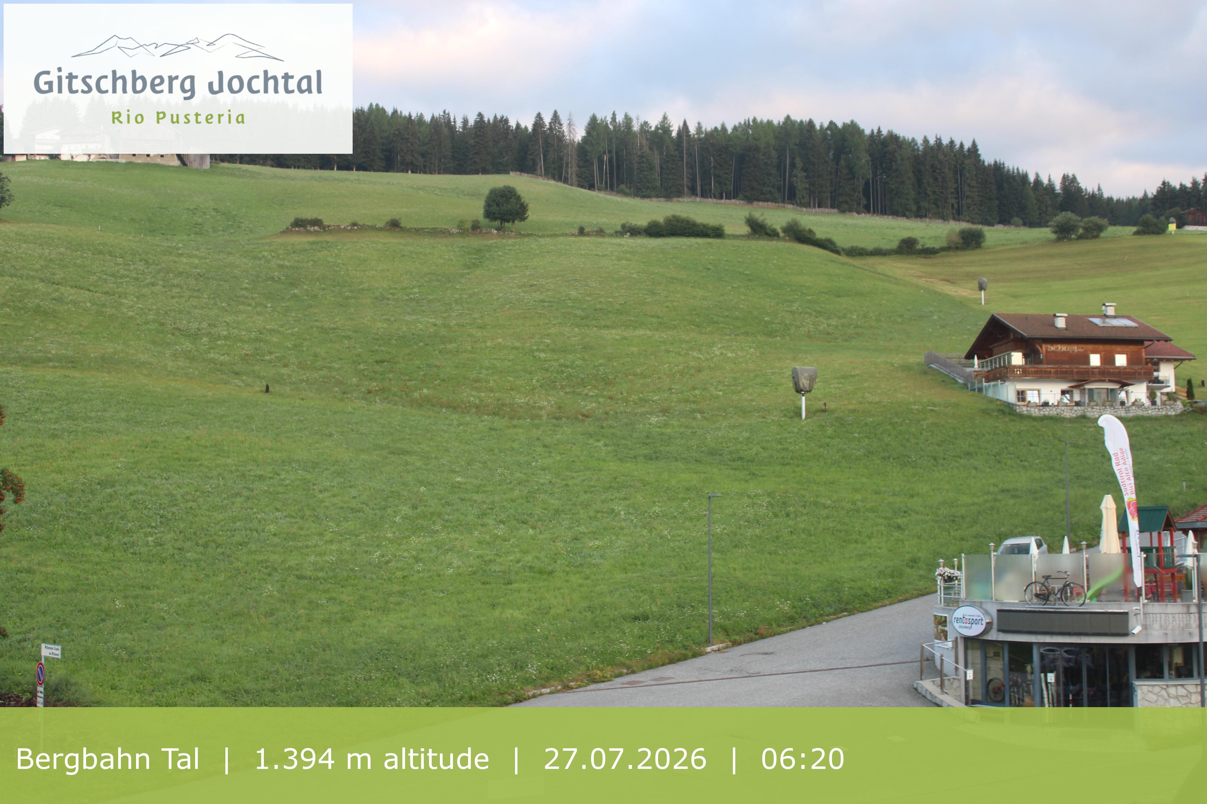 Archived image Webcam View of Base Station Meransen in South Tyrol