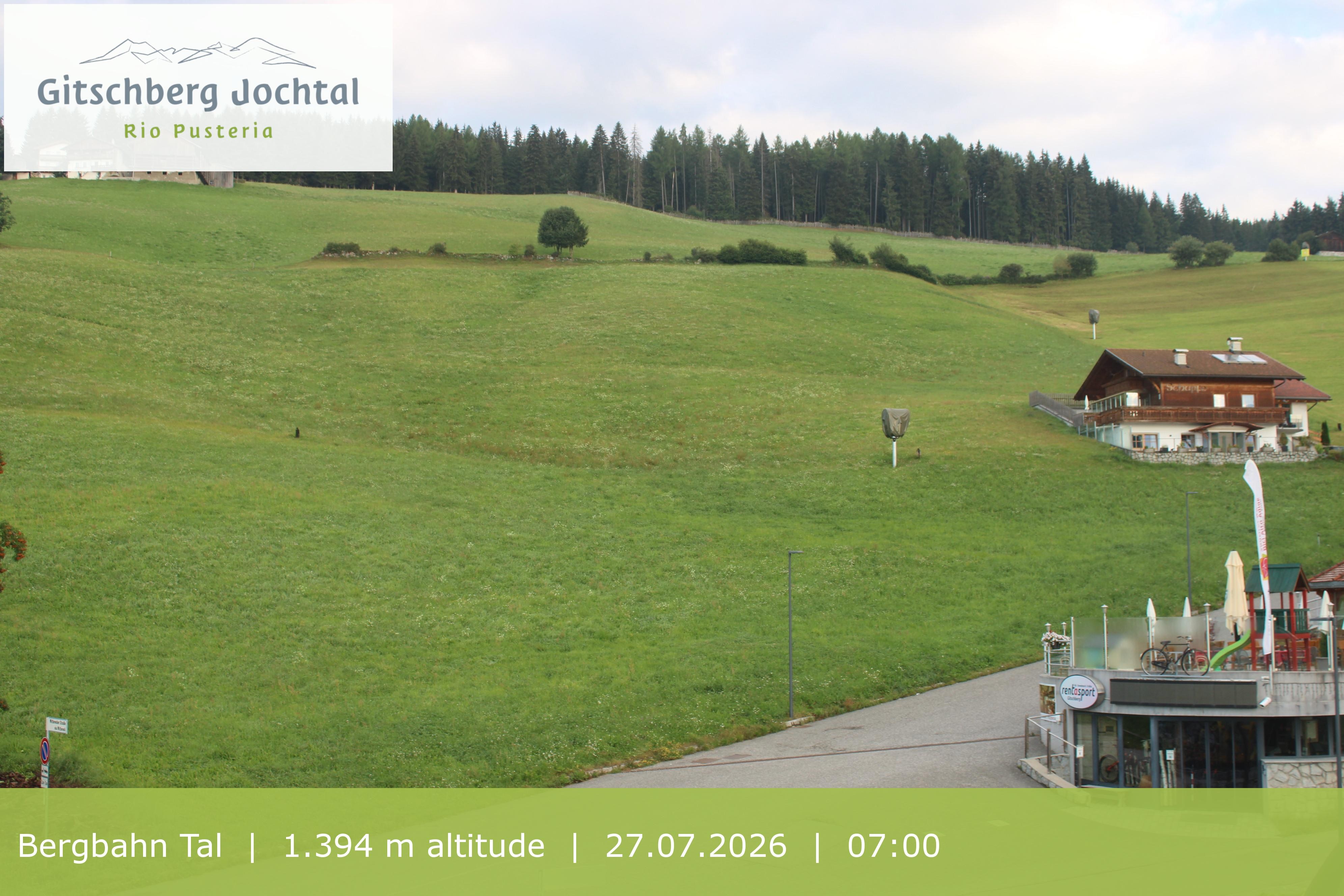 Archived image Webcam View of Base Station Meransen in South Tyrol