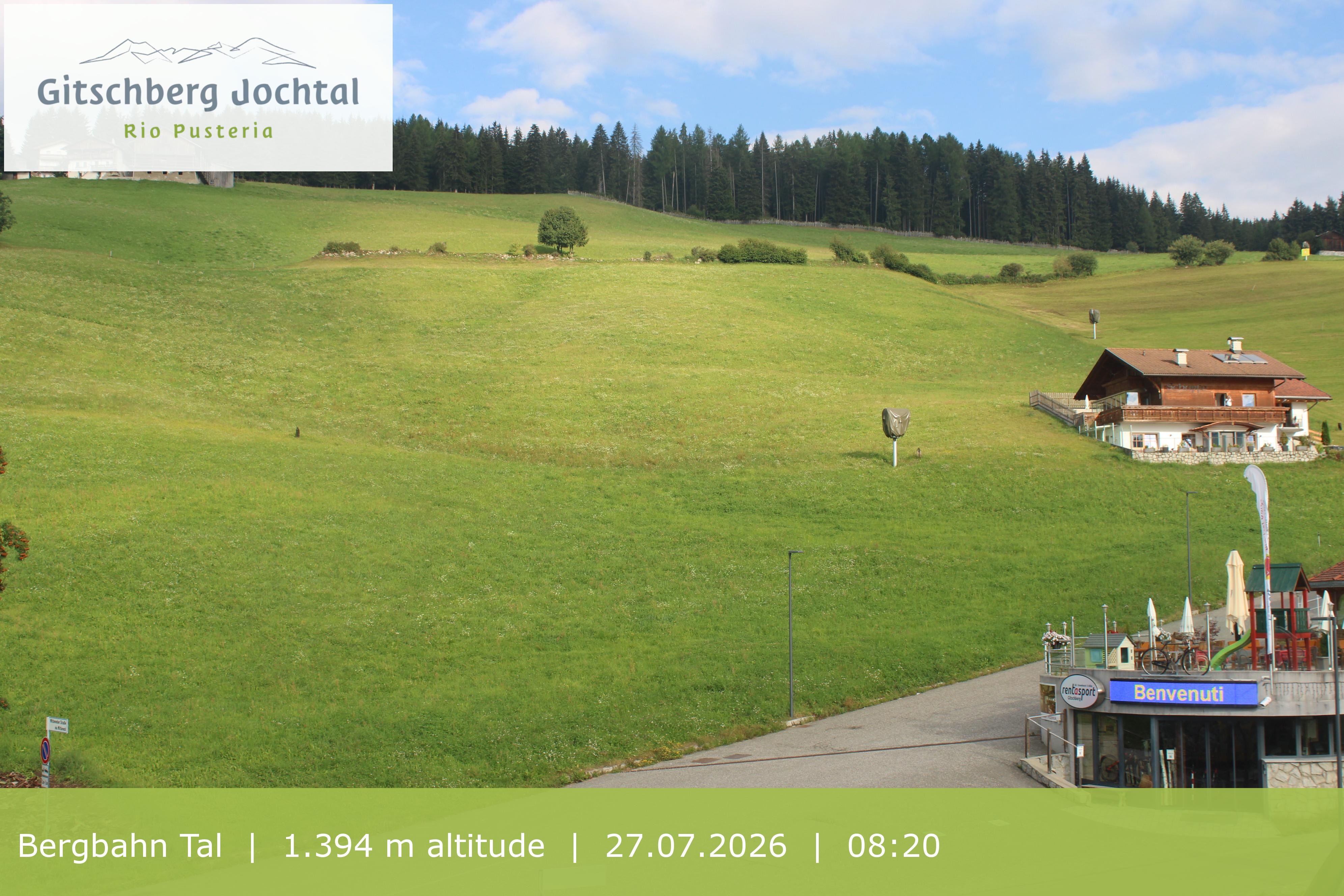 Archived image Webcam View of Base Station Meransen in South Tyrol