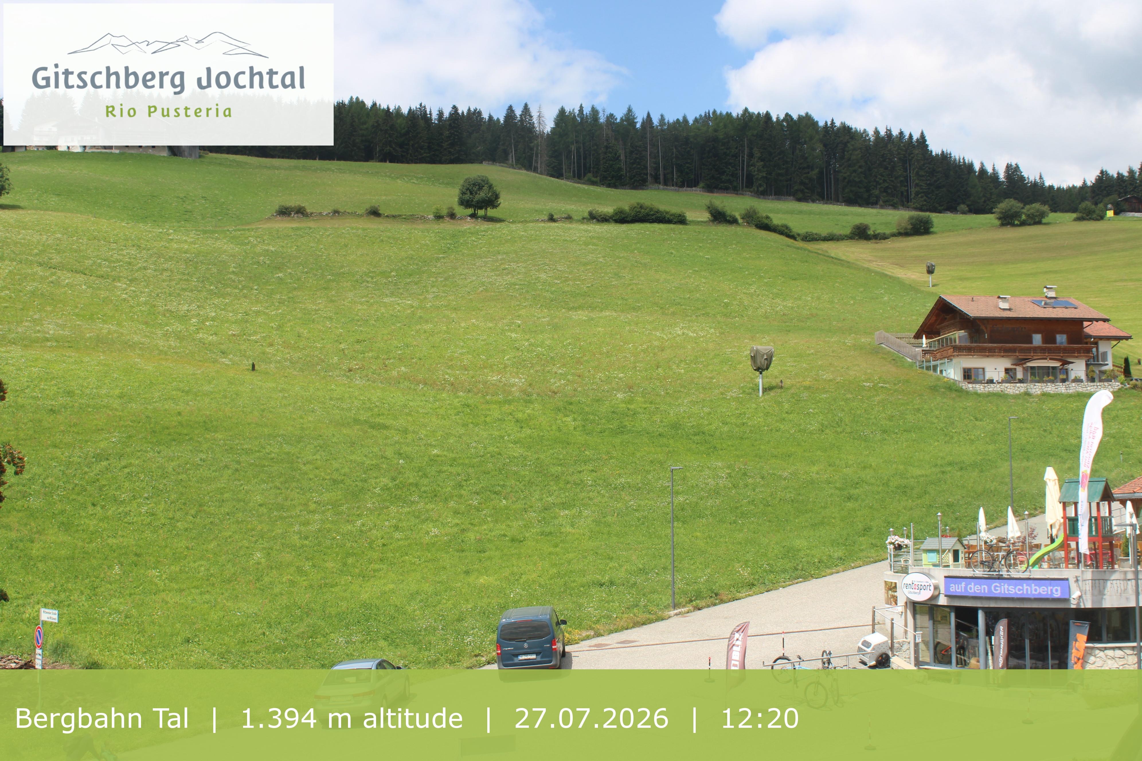 Archived image Webcam View of Base Station Meransen in South Tyrol