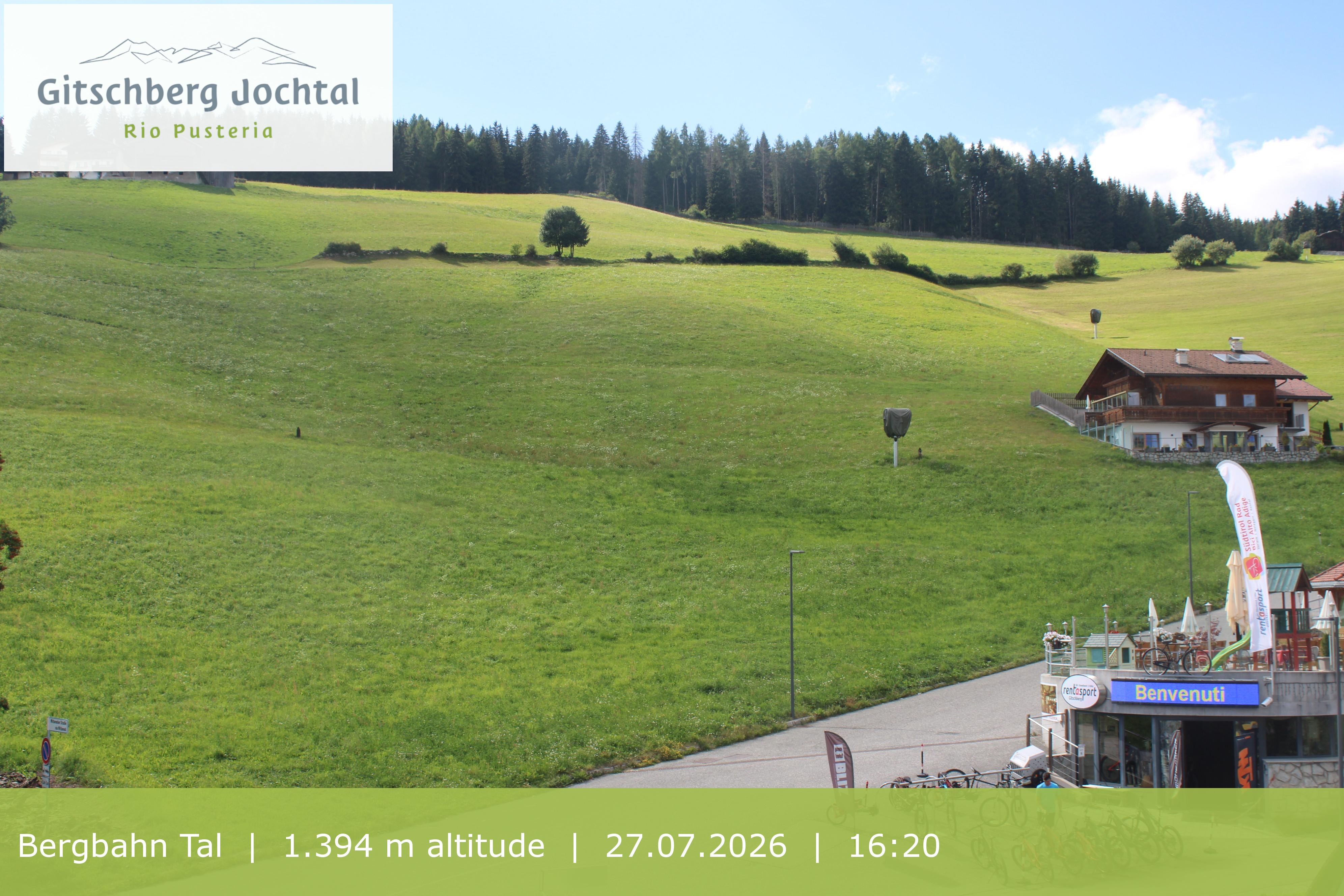 Archived image Webcam View of Base Station Meransen in South Tyrol