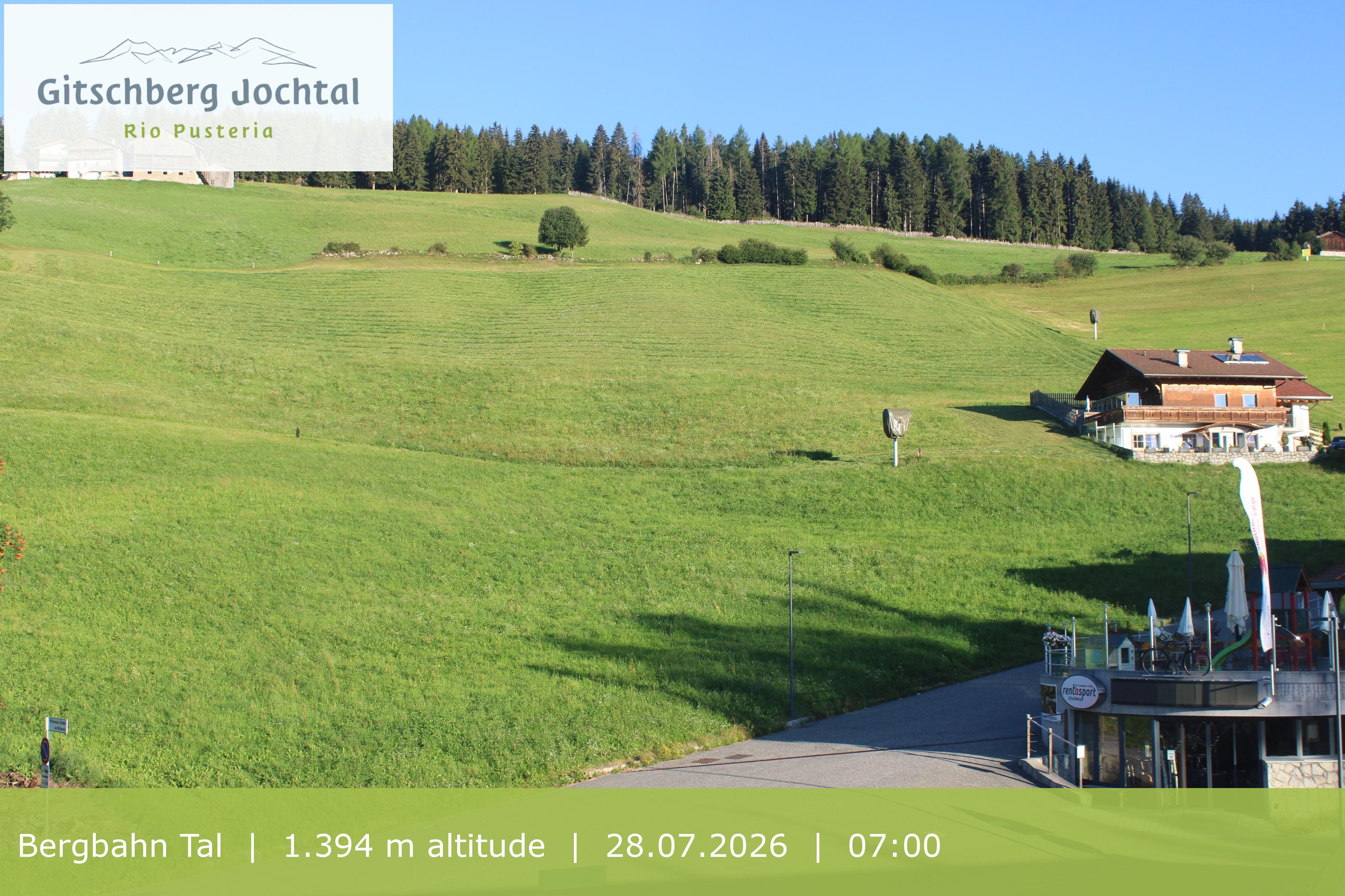 Archived image Webcam View of Base Station Meransen in South Tyrol