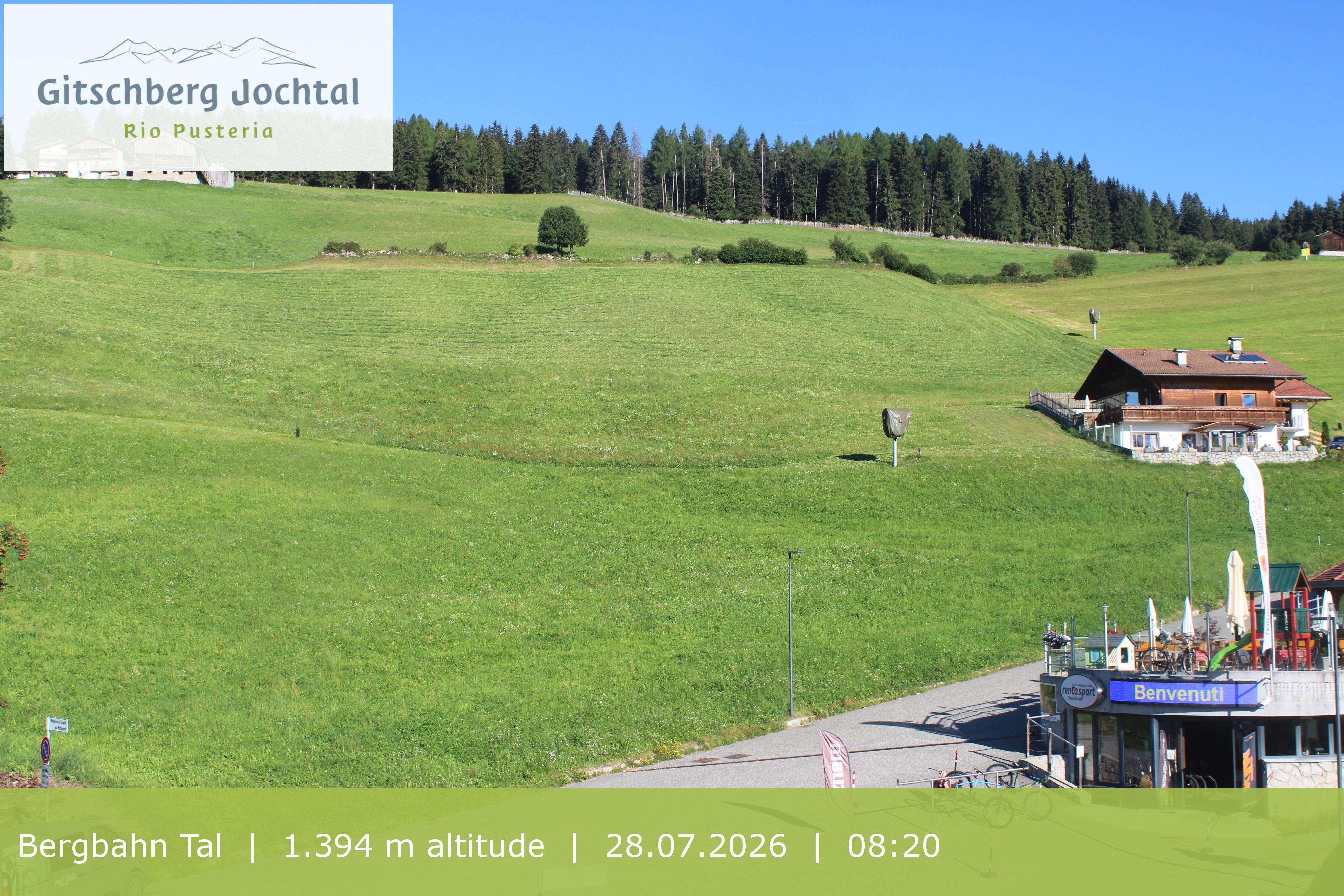 Archived image Webcam View of Base Station Meransen in South Tyrol