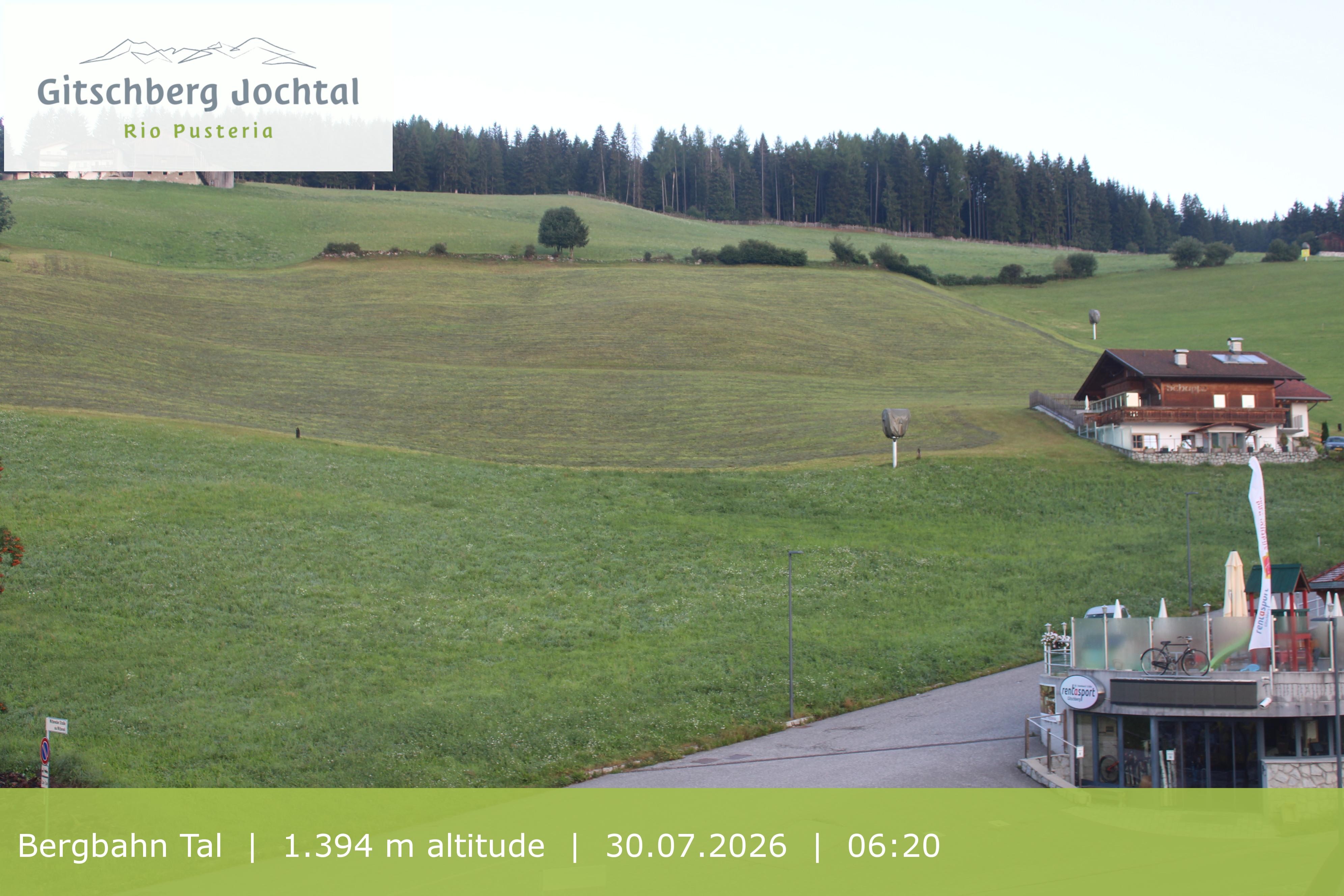 Archived image Webcam View of Base Station Meransen in South Tyrol
