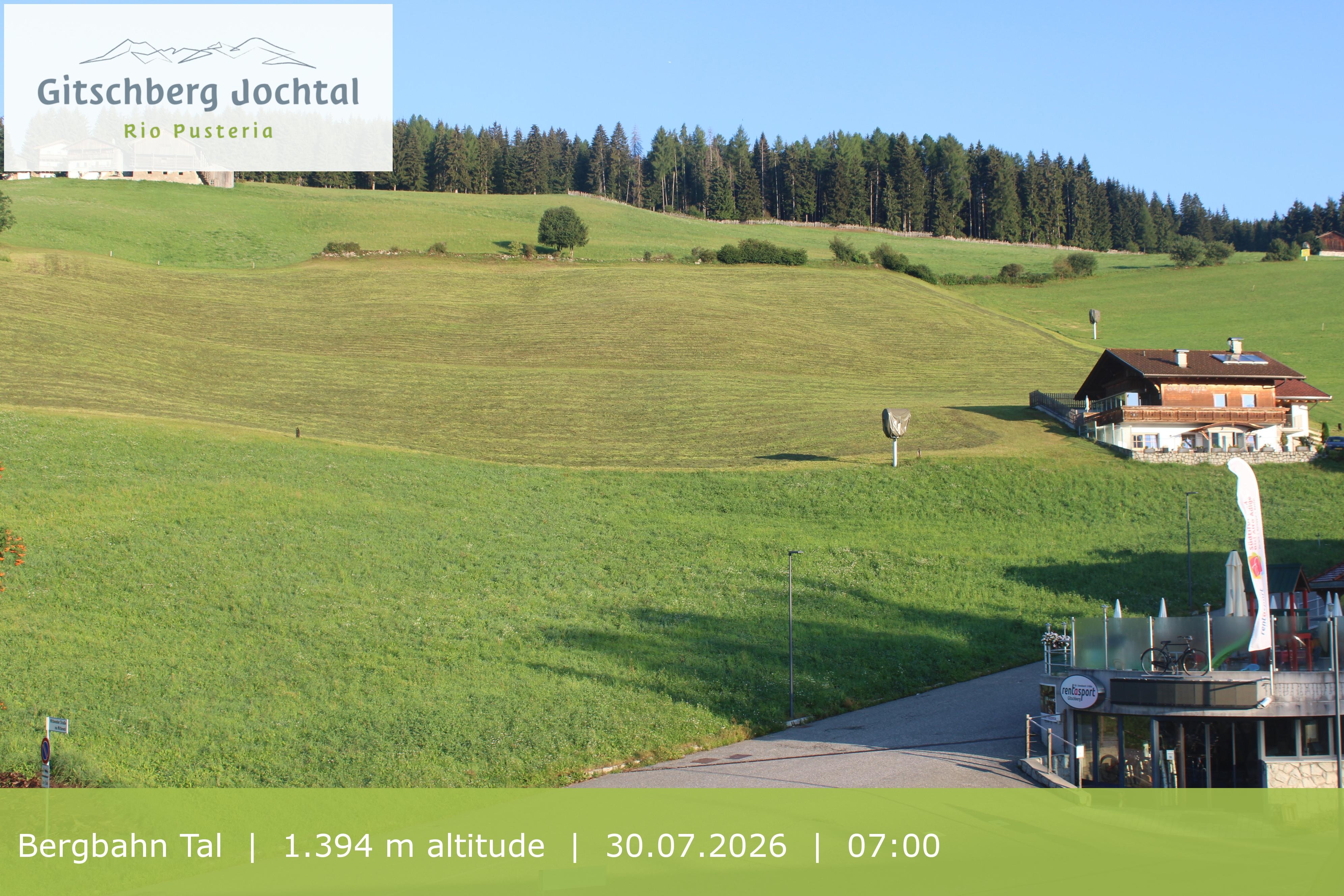Archived image Webcam View of Base Station Meransen in South Tyrol