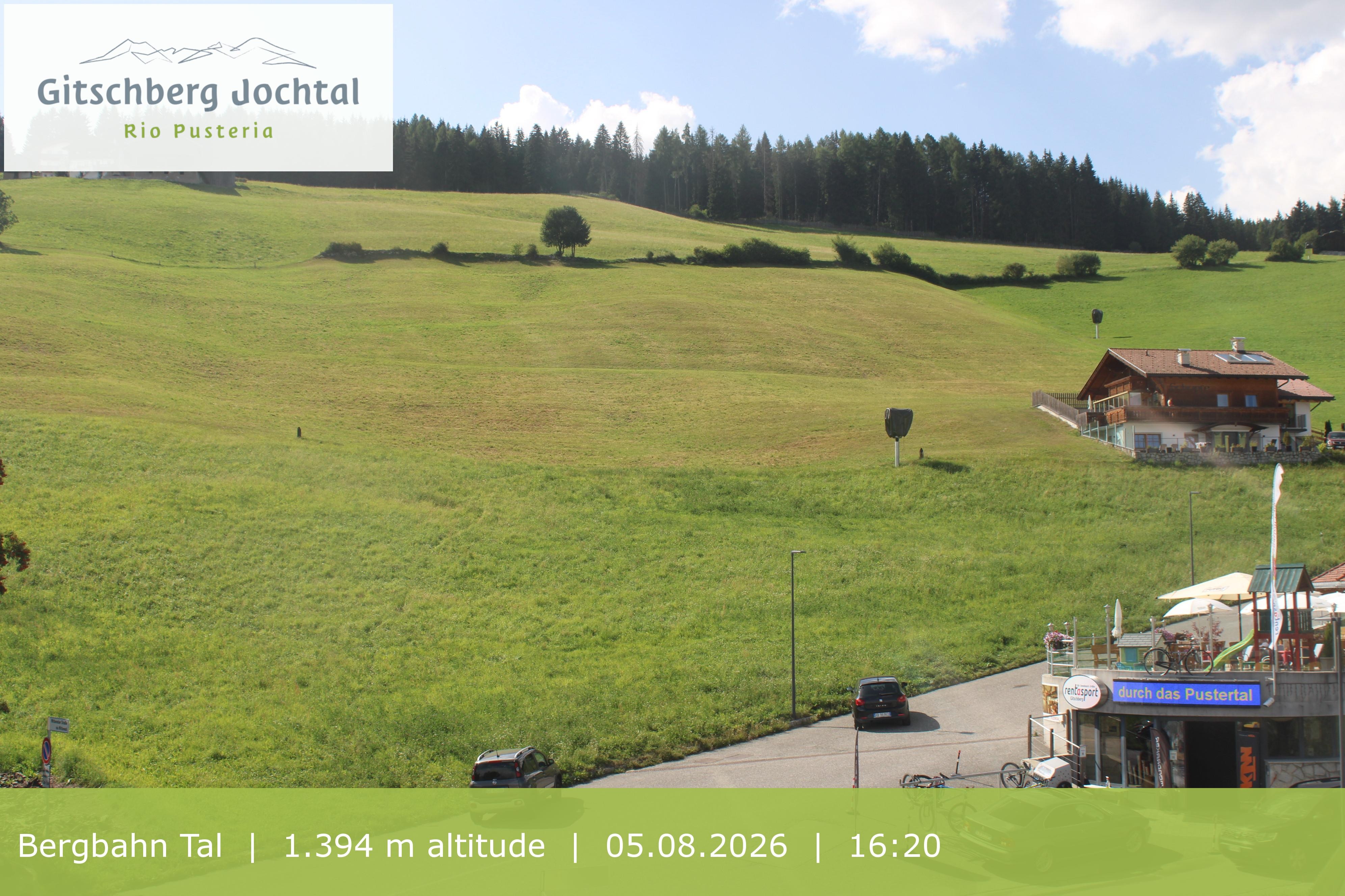 Archived image Webcam View of Base Station Meransen in South Tyrol