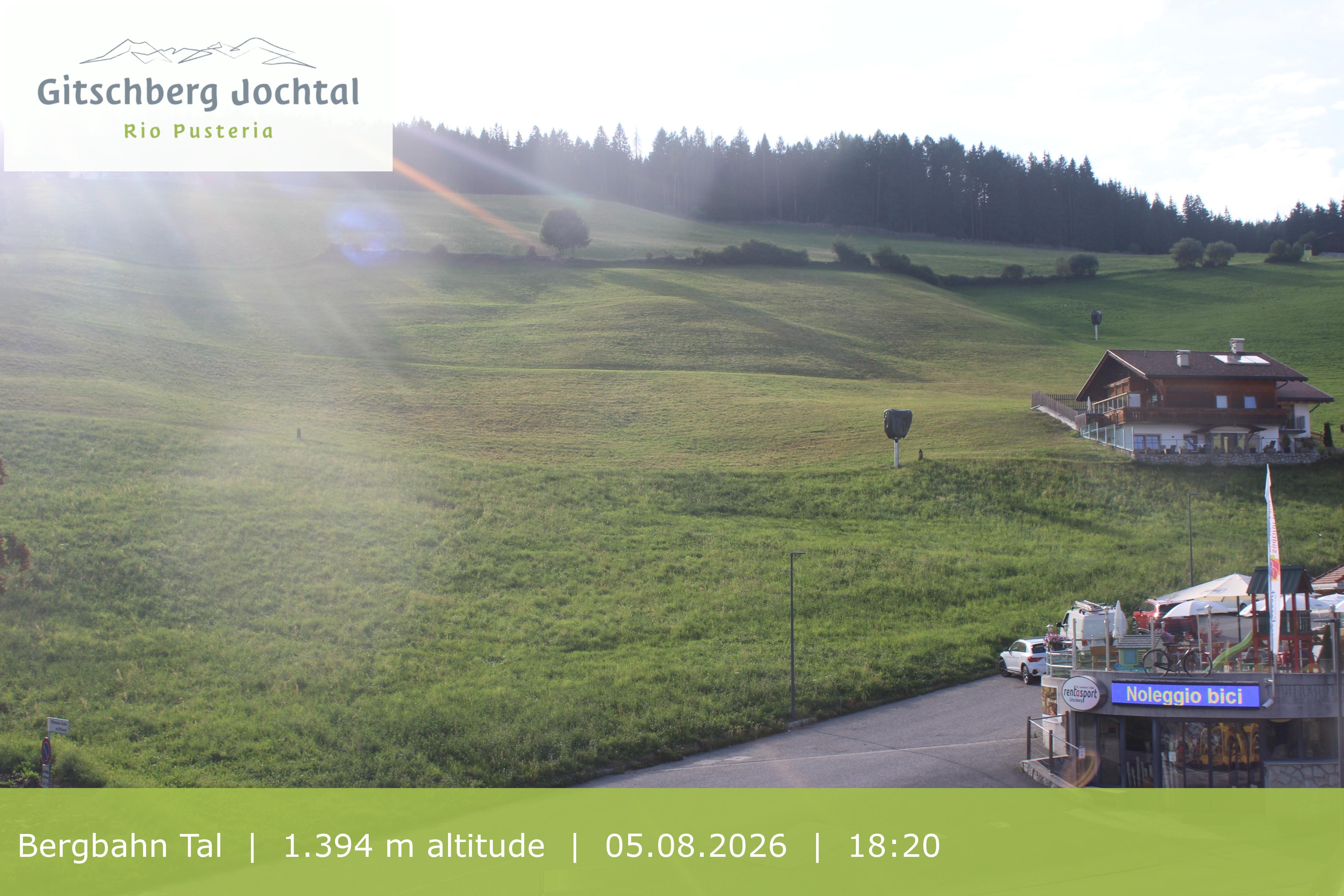 Archived image Webcam View of Base Station Meransen in South Tyrol