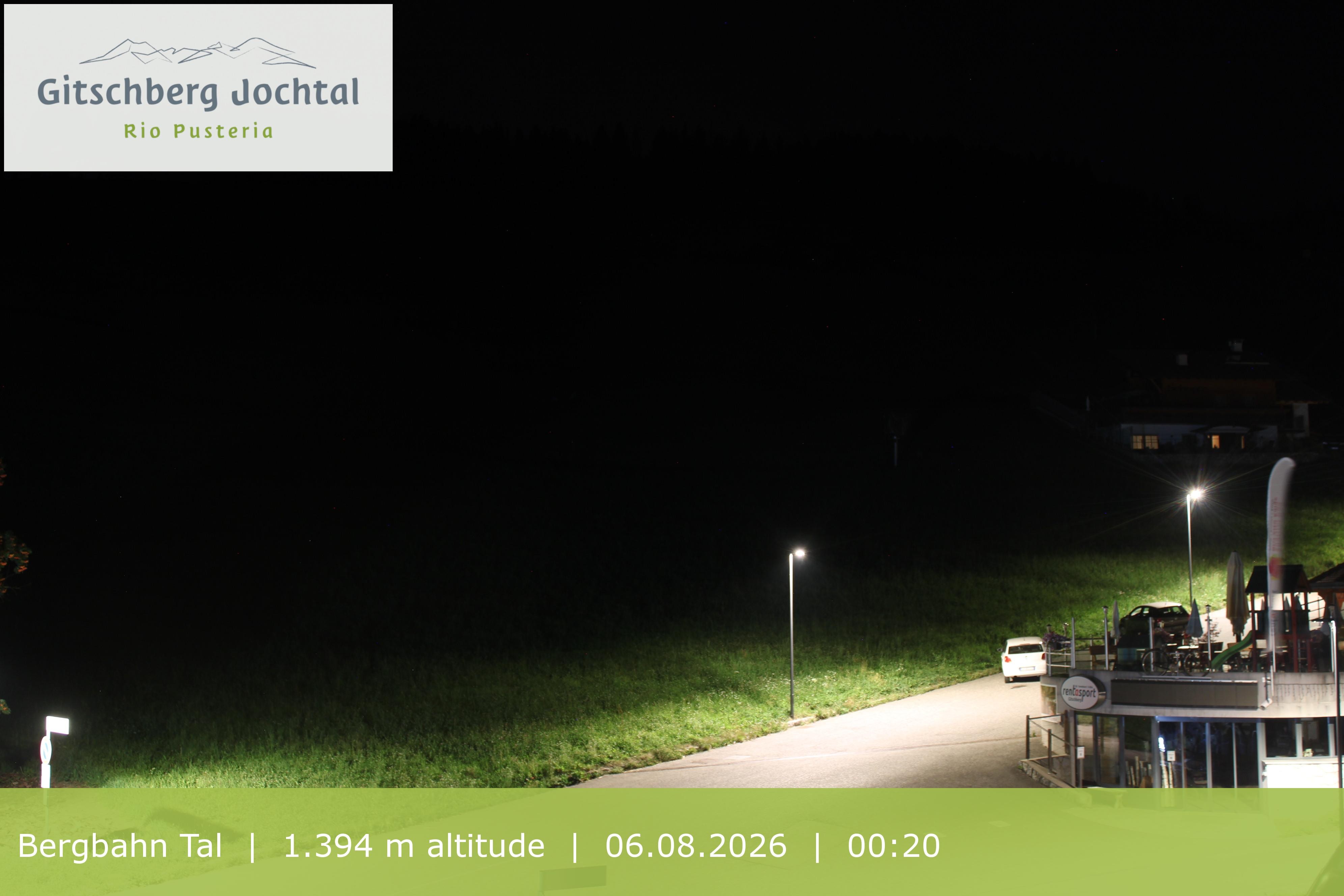 Archiv Foto Webcam Sicht auf die Talstation Meransen in Südtirol