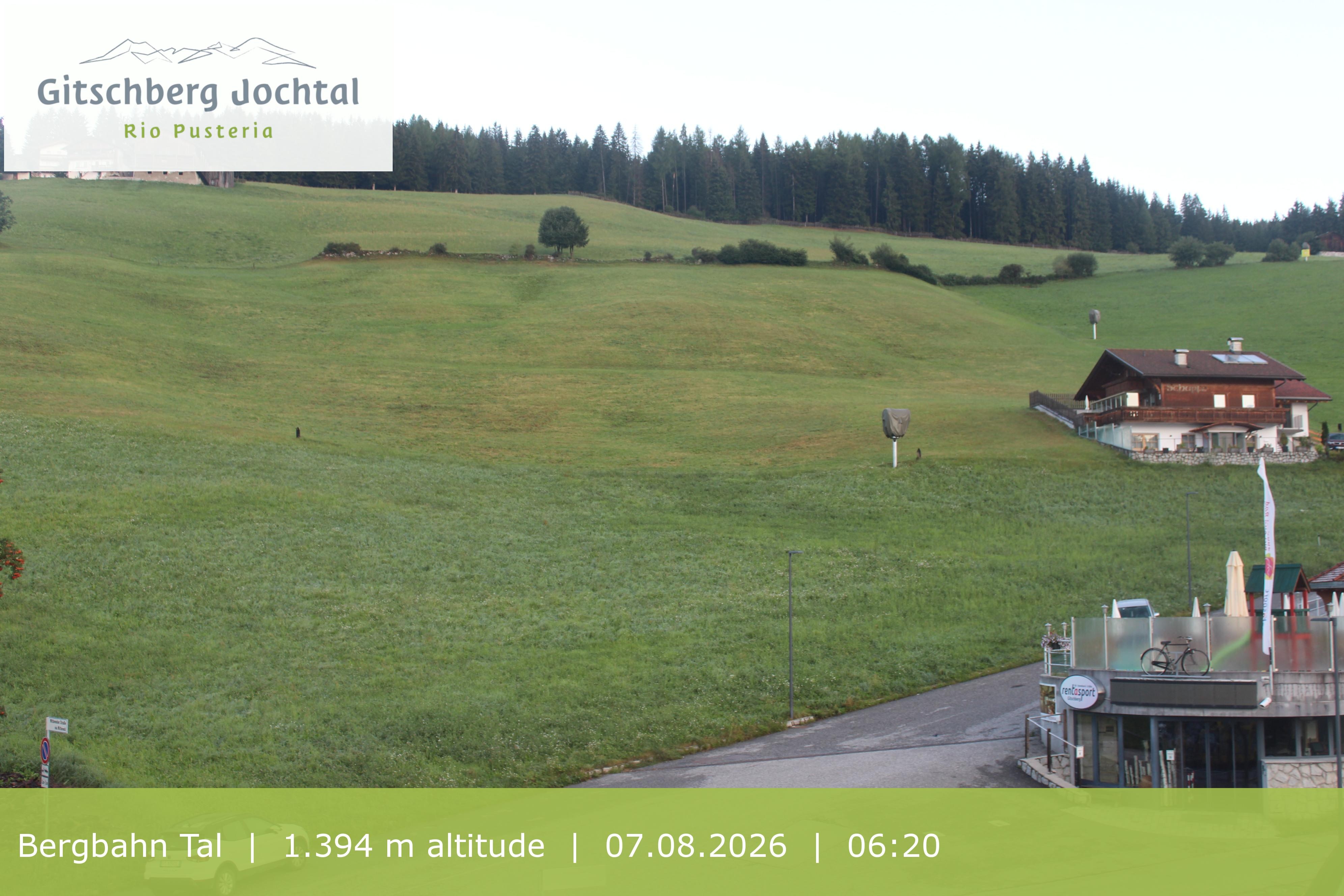 Archived image Webcam View of Base Station Meransen in South Tyrol