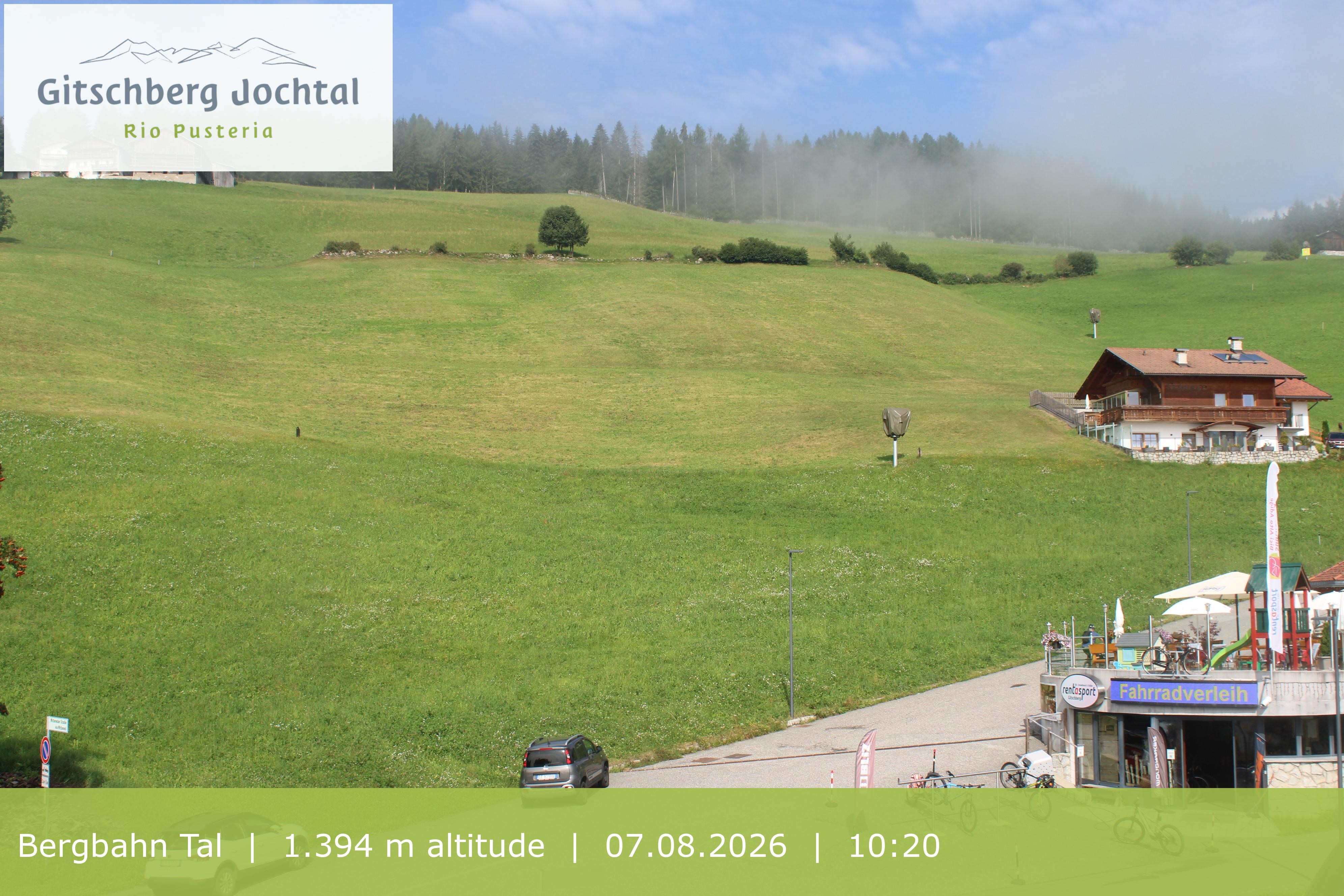 Archived image Webcam View of Base Station Meransen in South Tyrol
