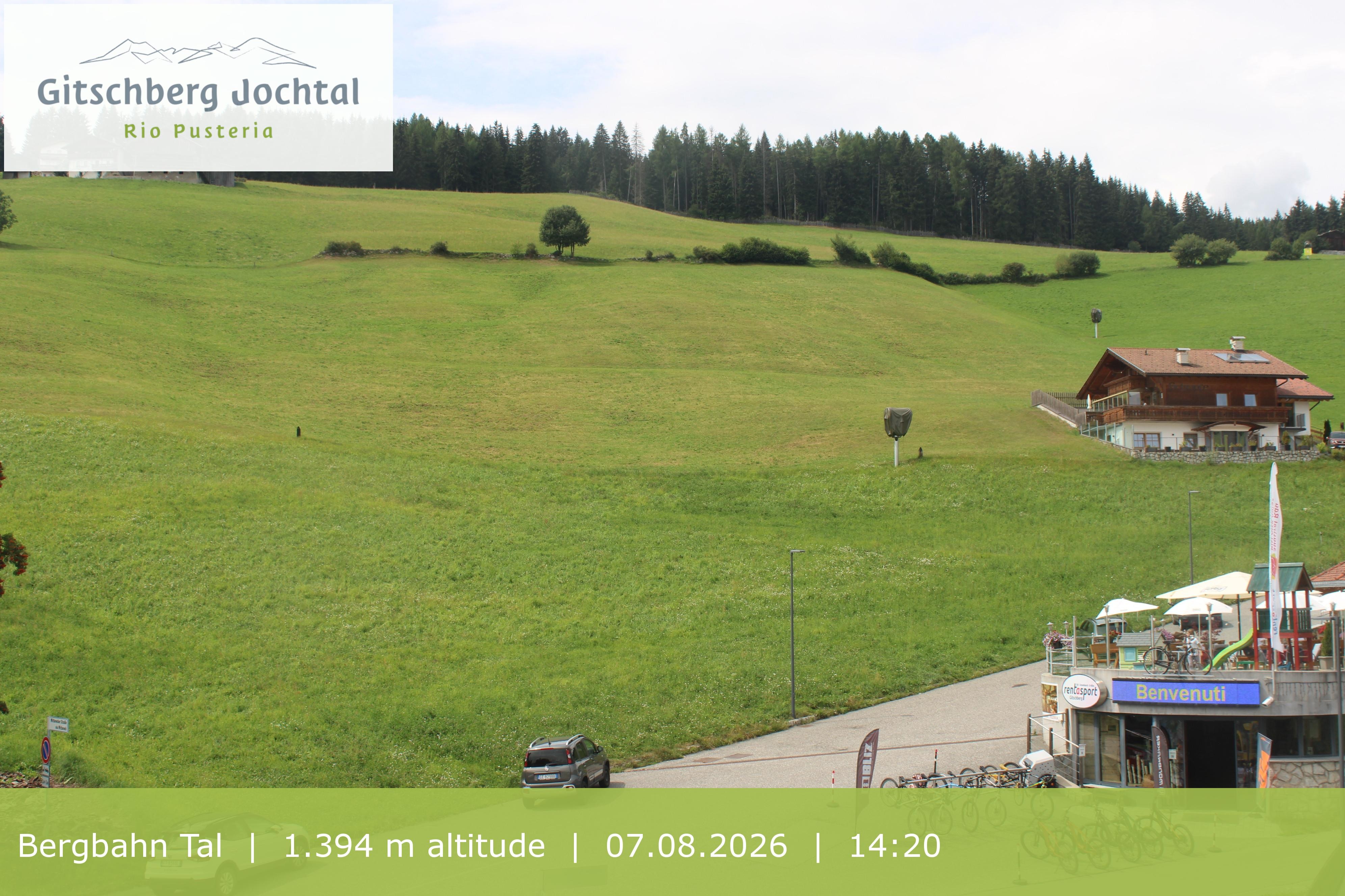 Archived image Webcam View of Base Station Meransen in South Tyrol