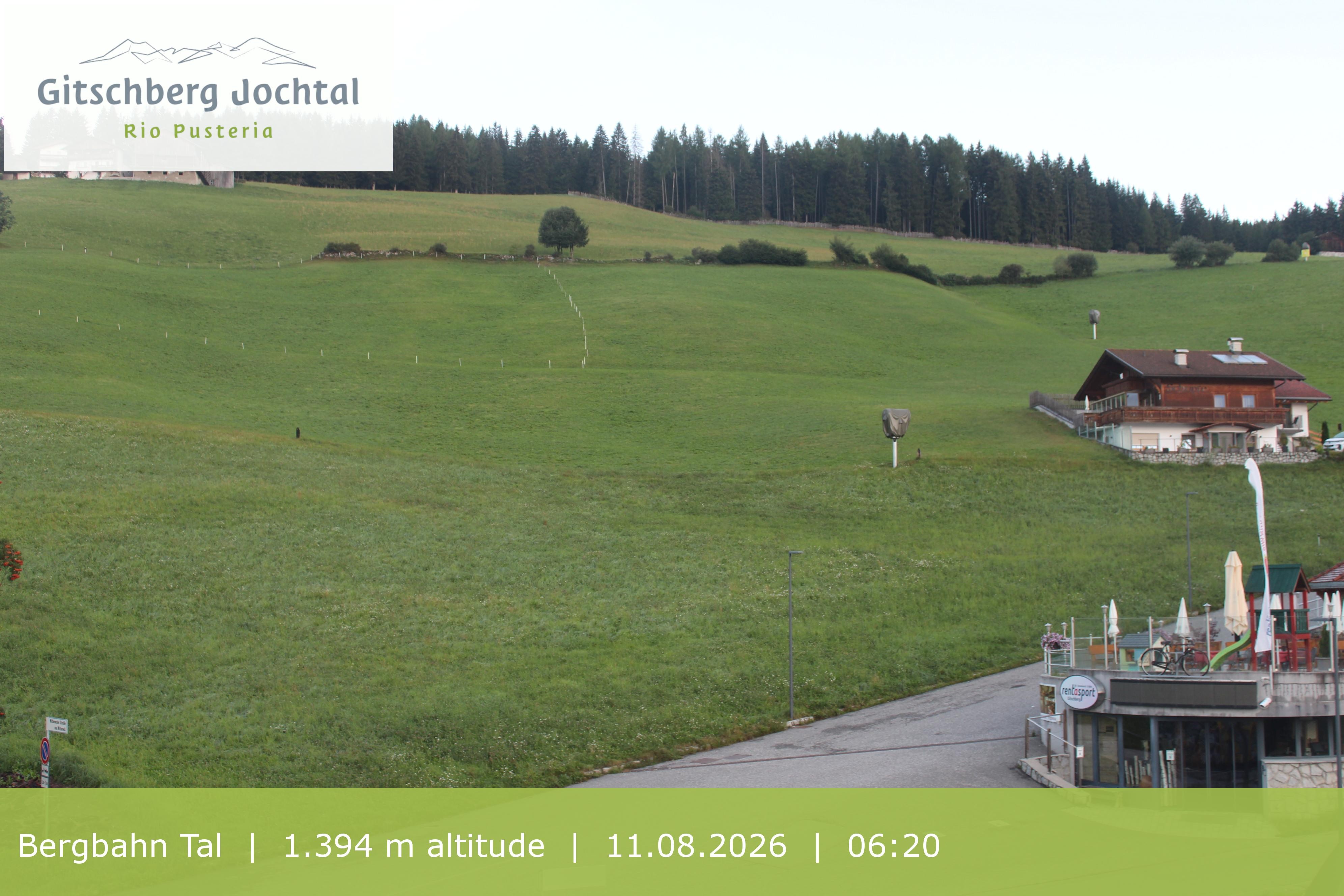 Archived image Webcam View of Base Station Meransen in South Tyrol