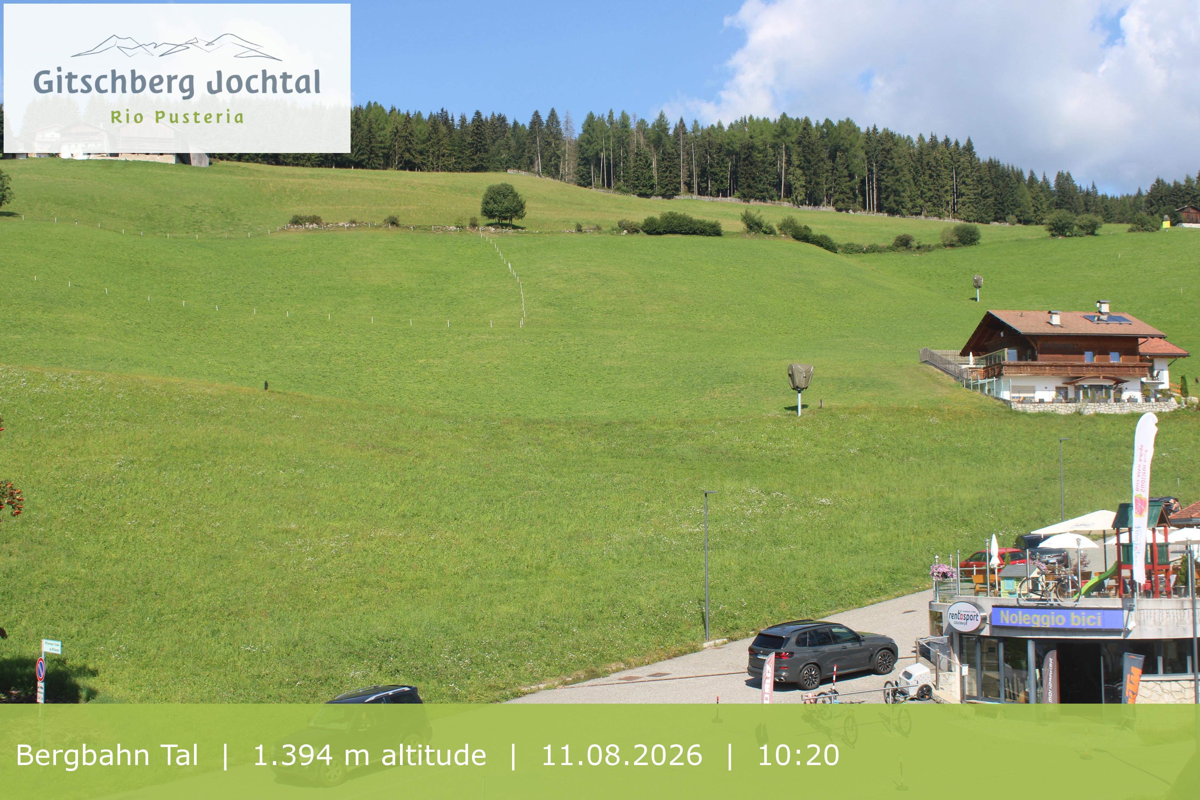Archived image Webcam View of Base Station Meransen in South Tyrol