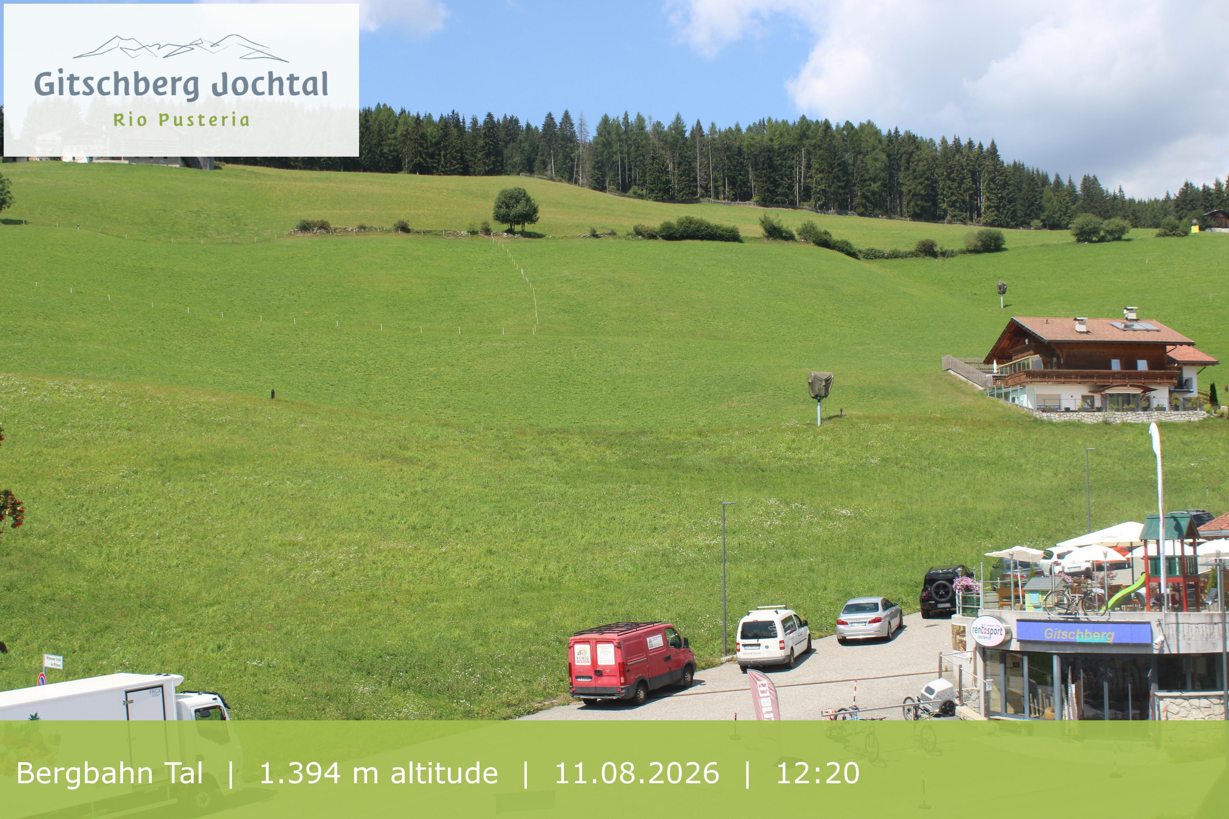 Archived image Webcam View of Base Station Meransen in South Tyrol