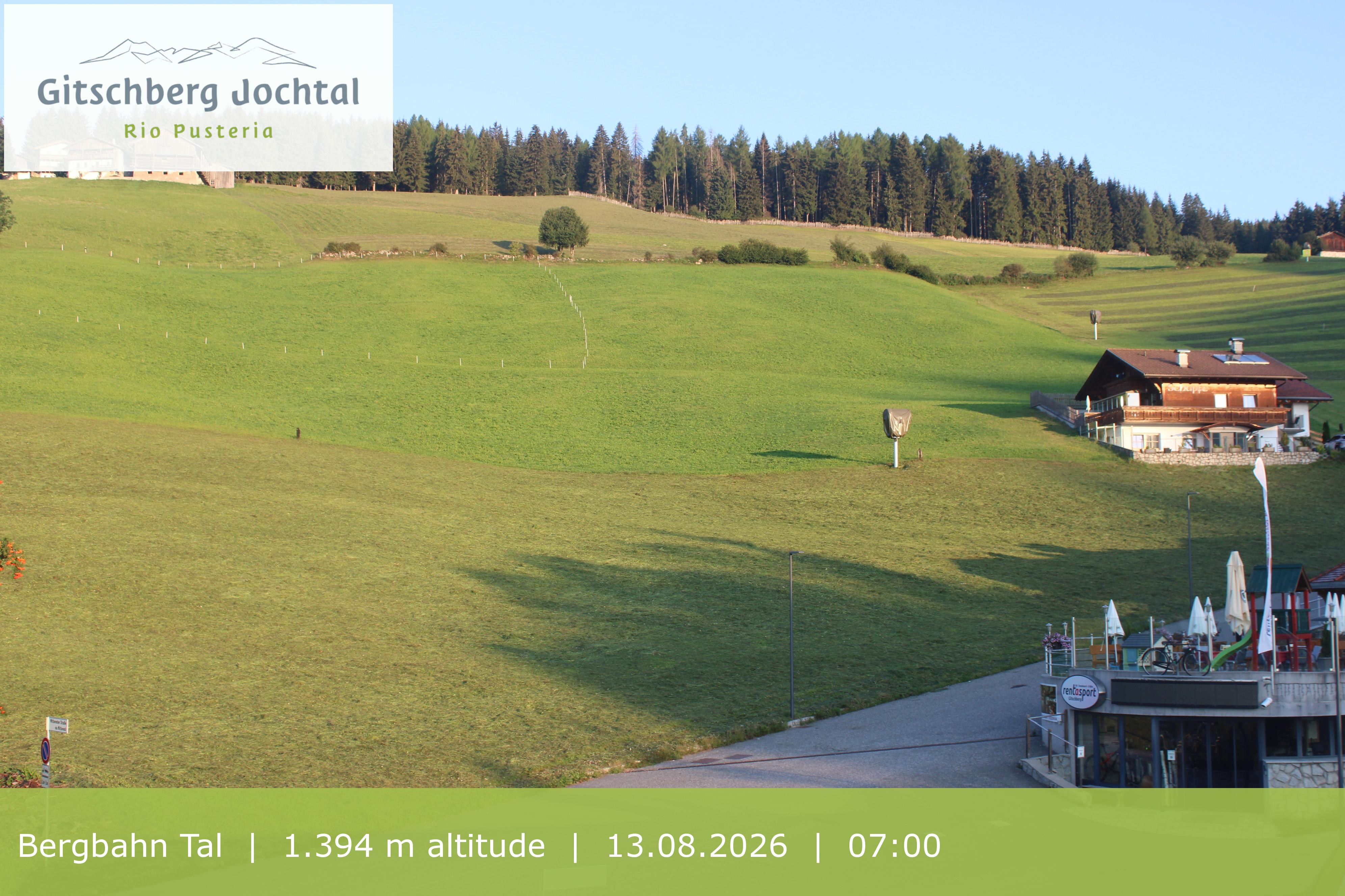 Archived image Webcam View of Base Station Meransen in South Tyrol
