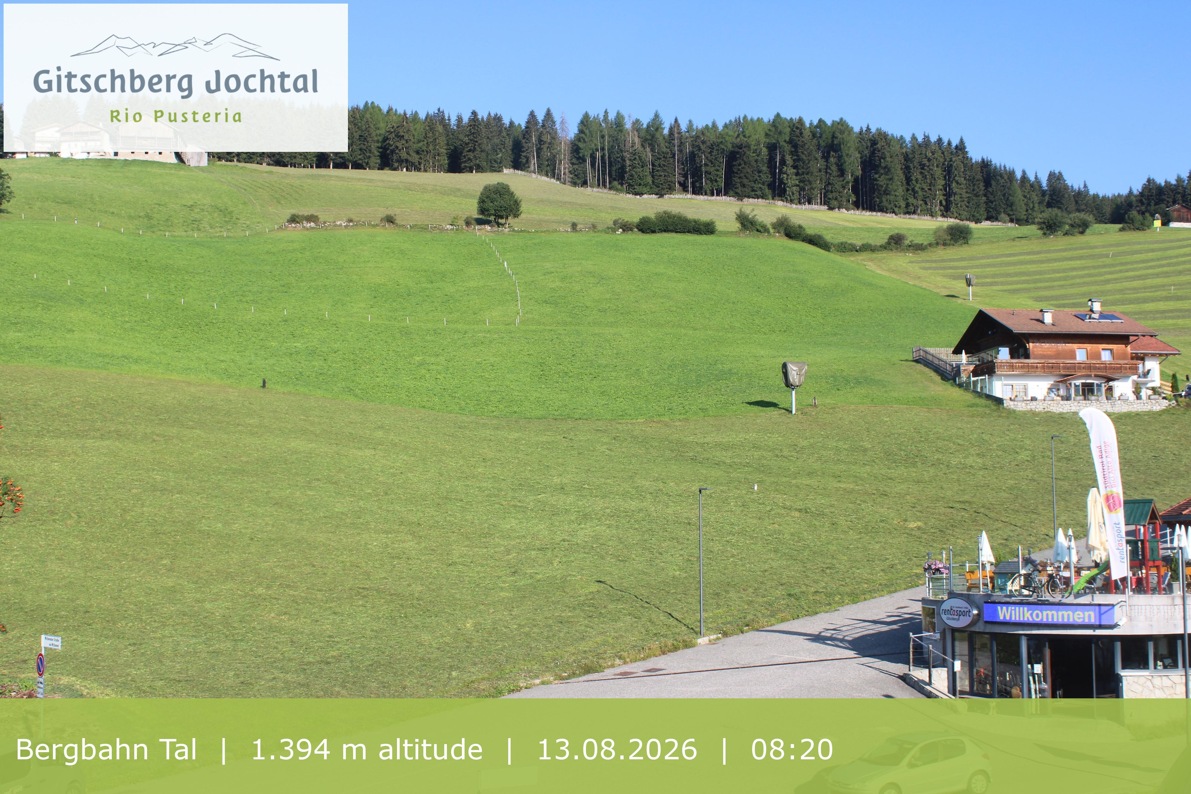 Archived image Webcam View of Base Station Meransen in South Tyrol