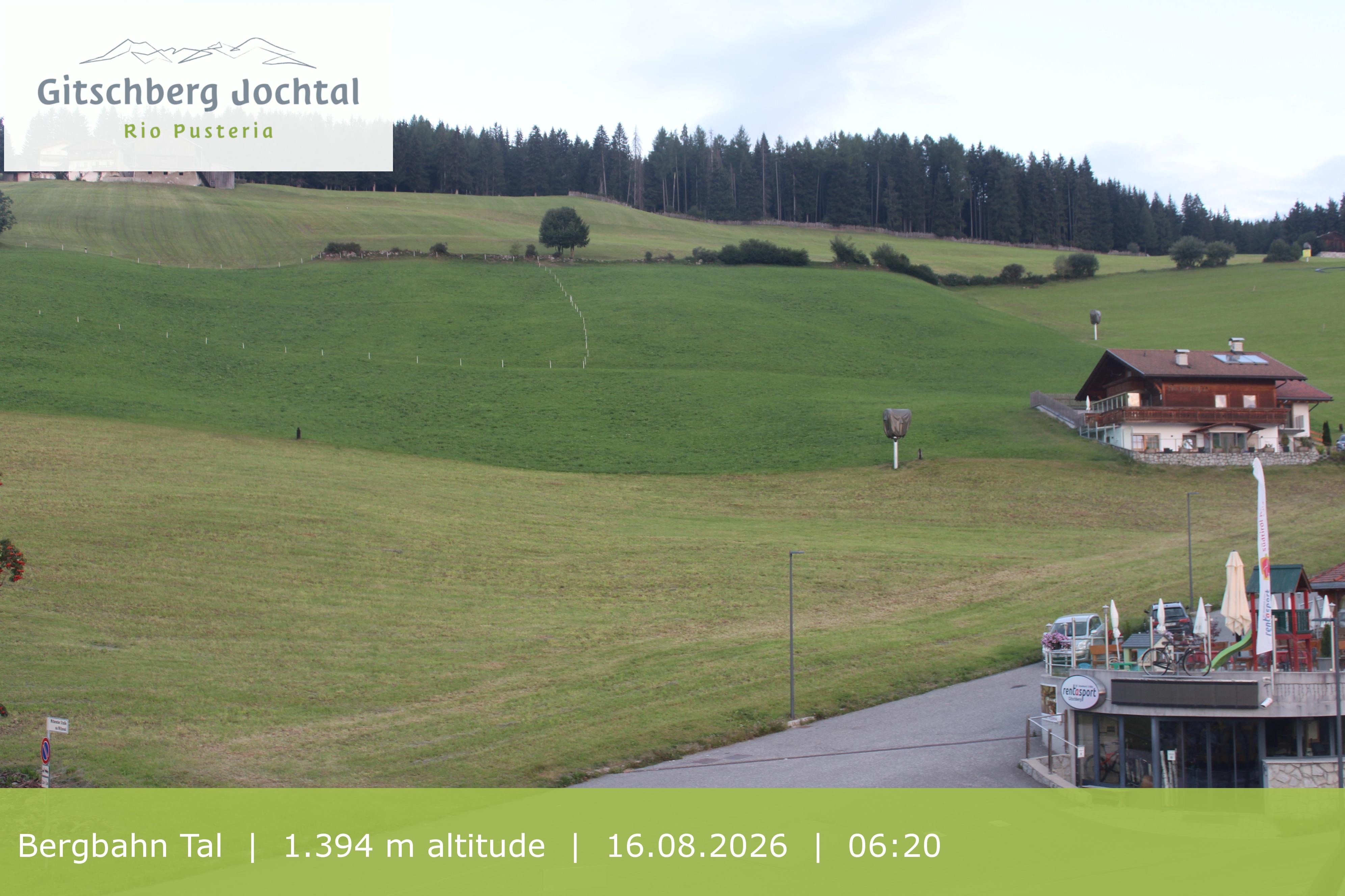 Archived image Webcam View of Base Station Meransen in South Tyrol