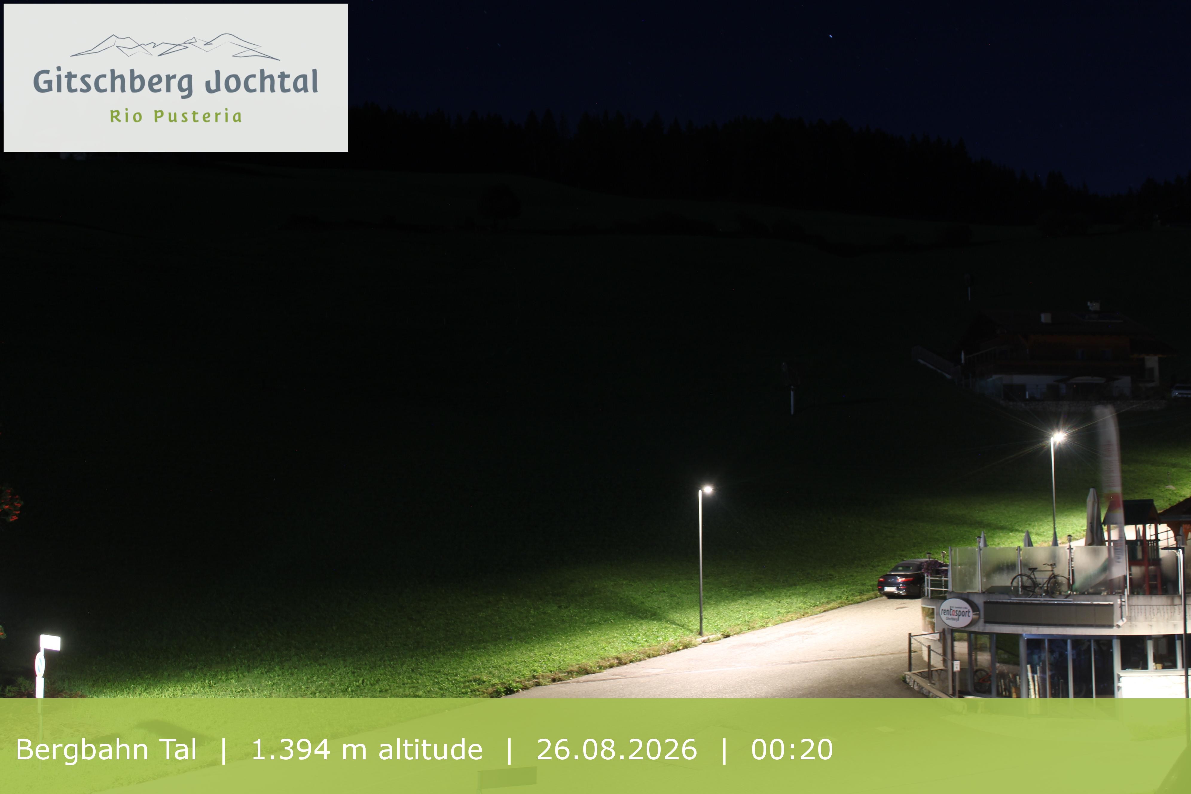 Archiv Foto Webcam Sicht auf die Talstation Meransen in Südtirol