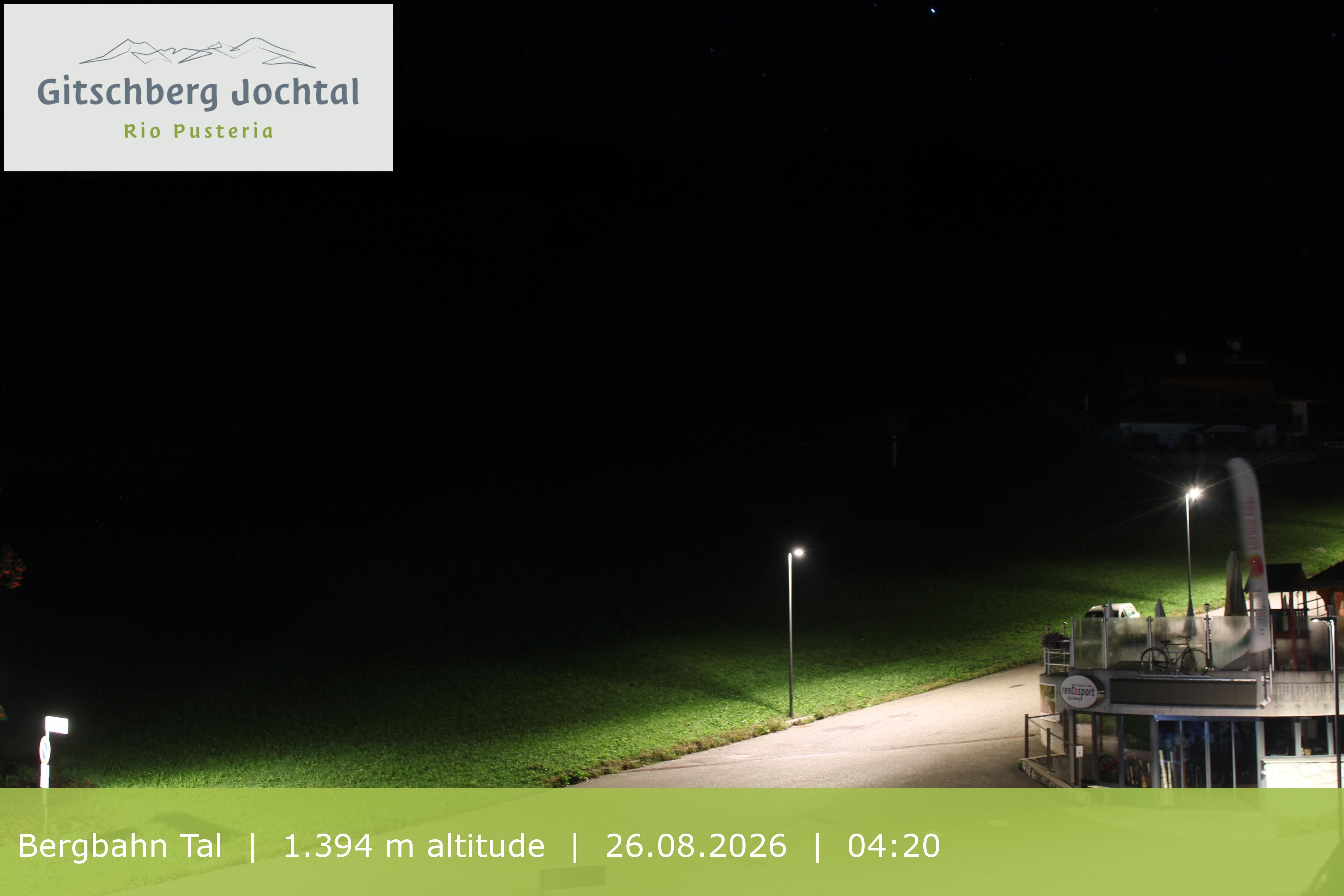 Archiv Foto Webcam Sicht auf die Talstation Meransen in Südtirol