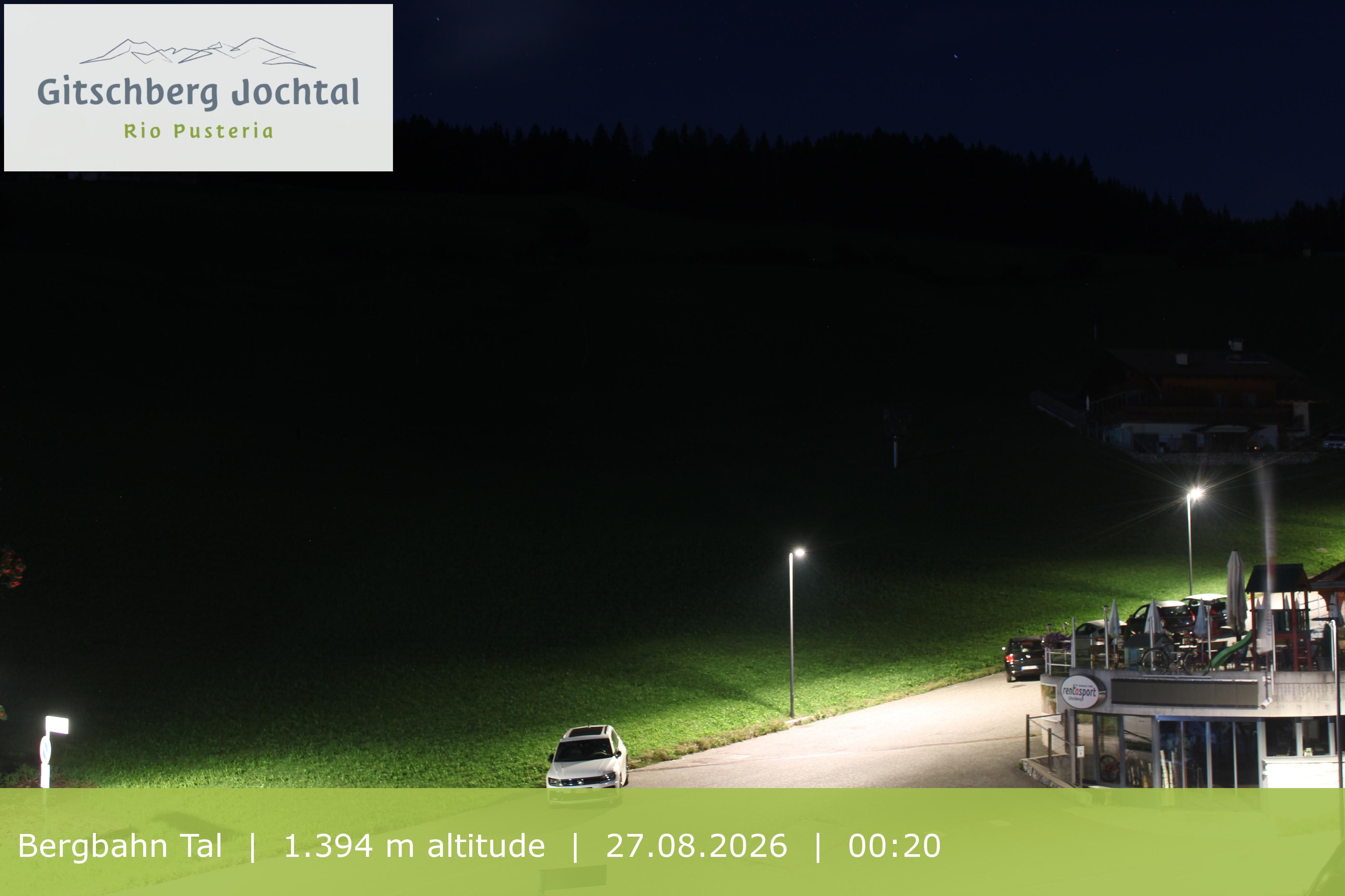 Archiv Foto Webcam Sicht auf die Talstation Meransen in Südtirol