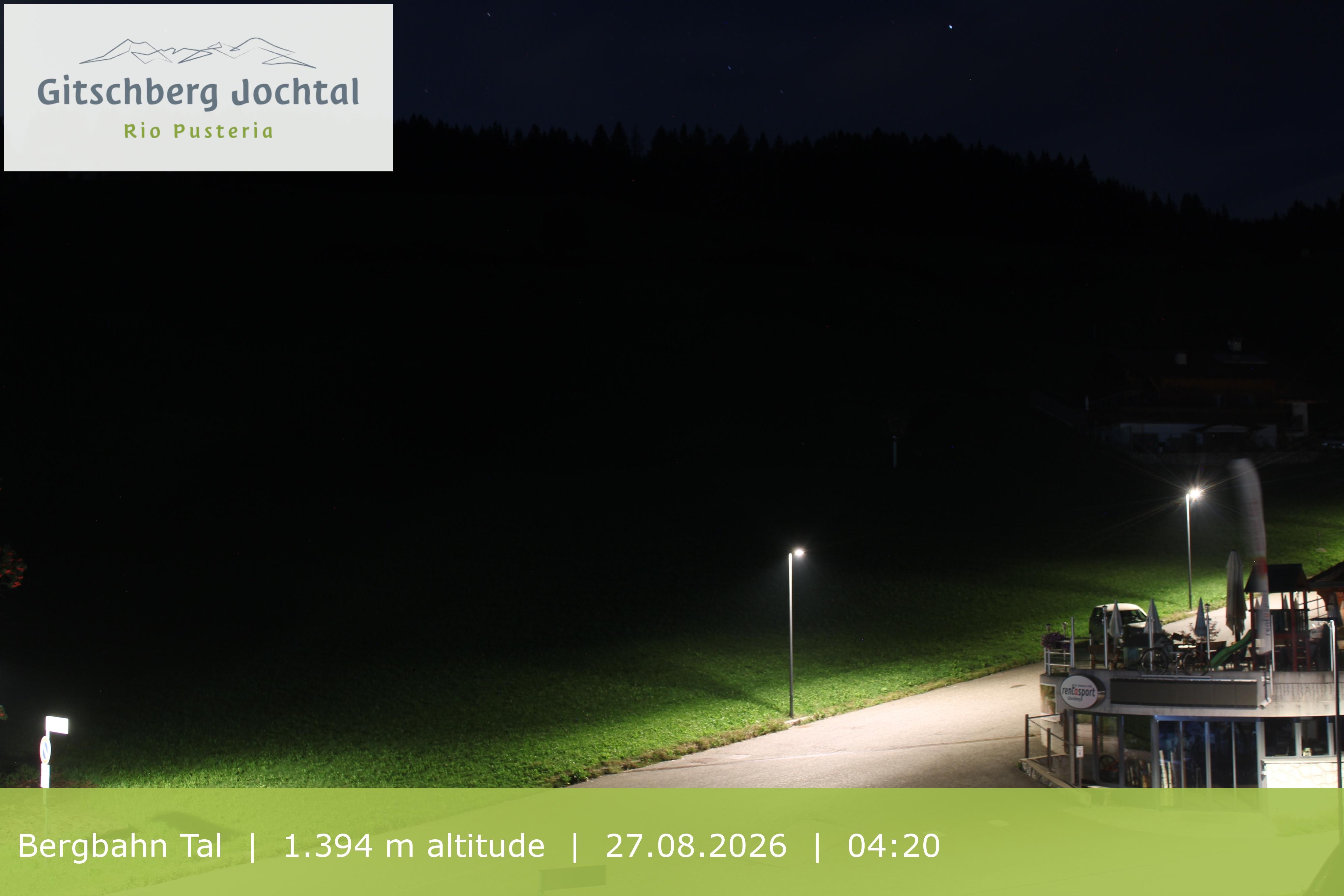 Archiv Foto Webcam Sicht auf die Talstation Meransen in Südtirol