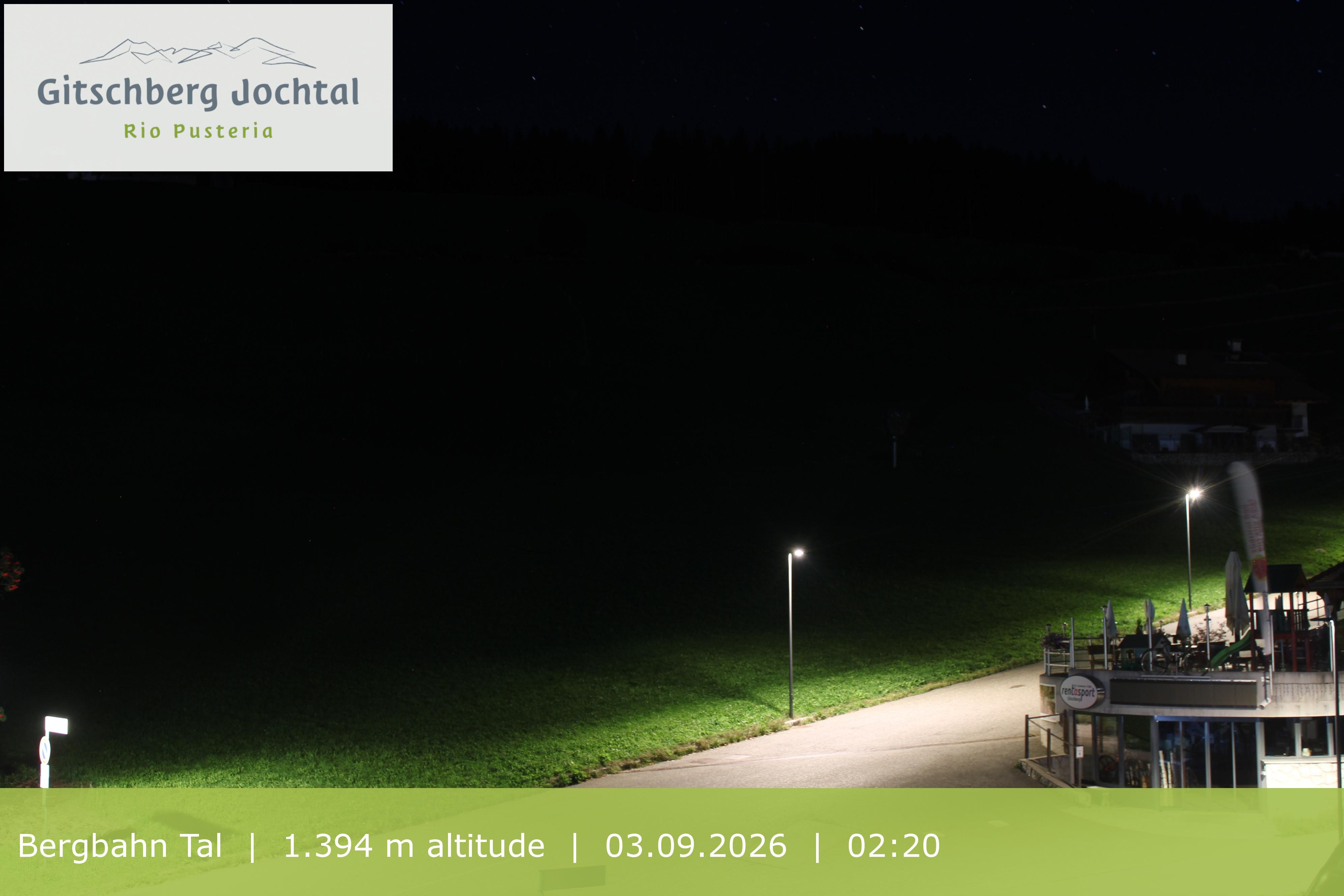Archiv Foto Webcam Sicht auf die Talstation Meransen in Südtirol