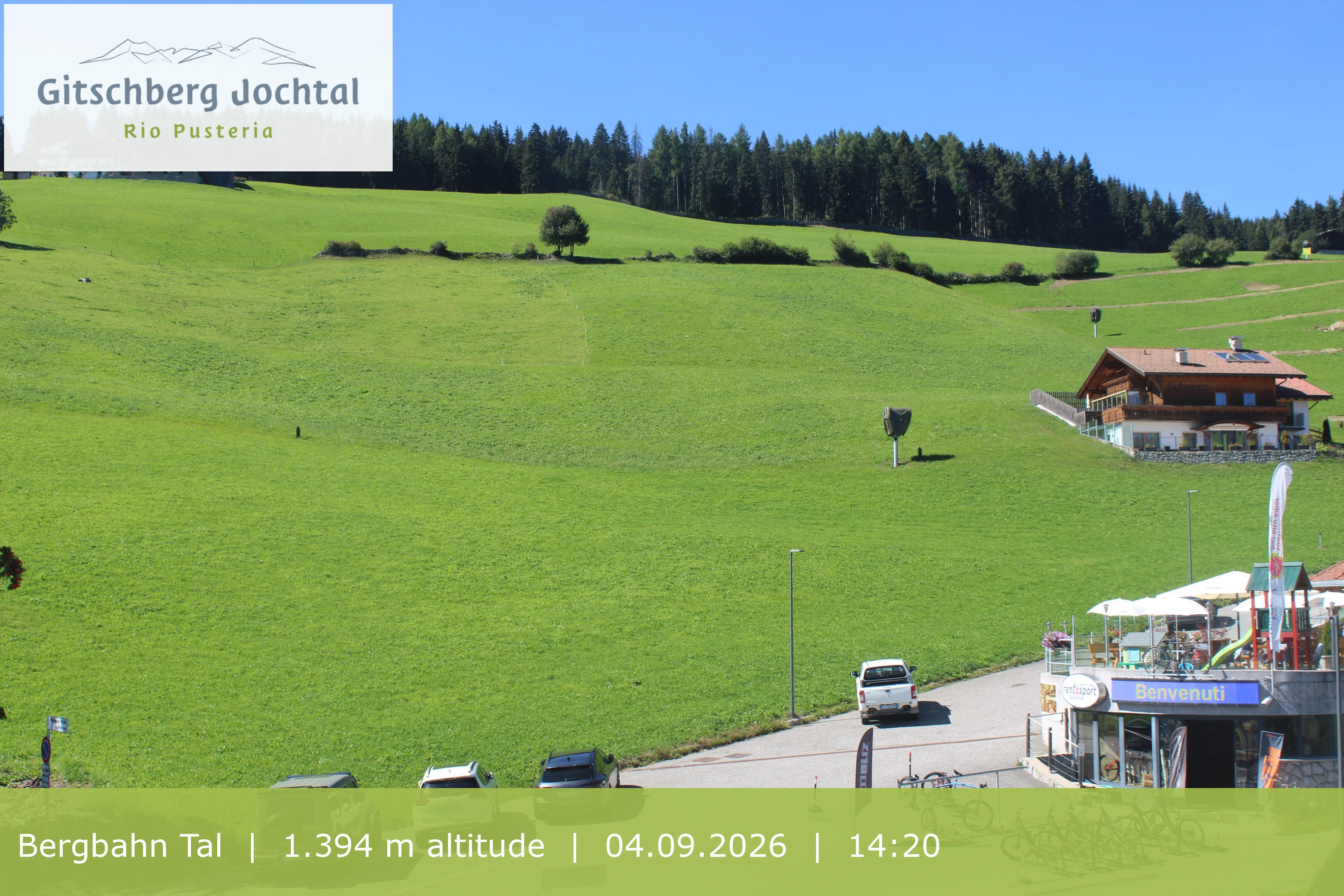 Archived image Webcam View of Base Station Meransen in South Tyrol