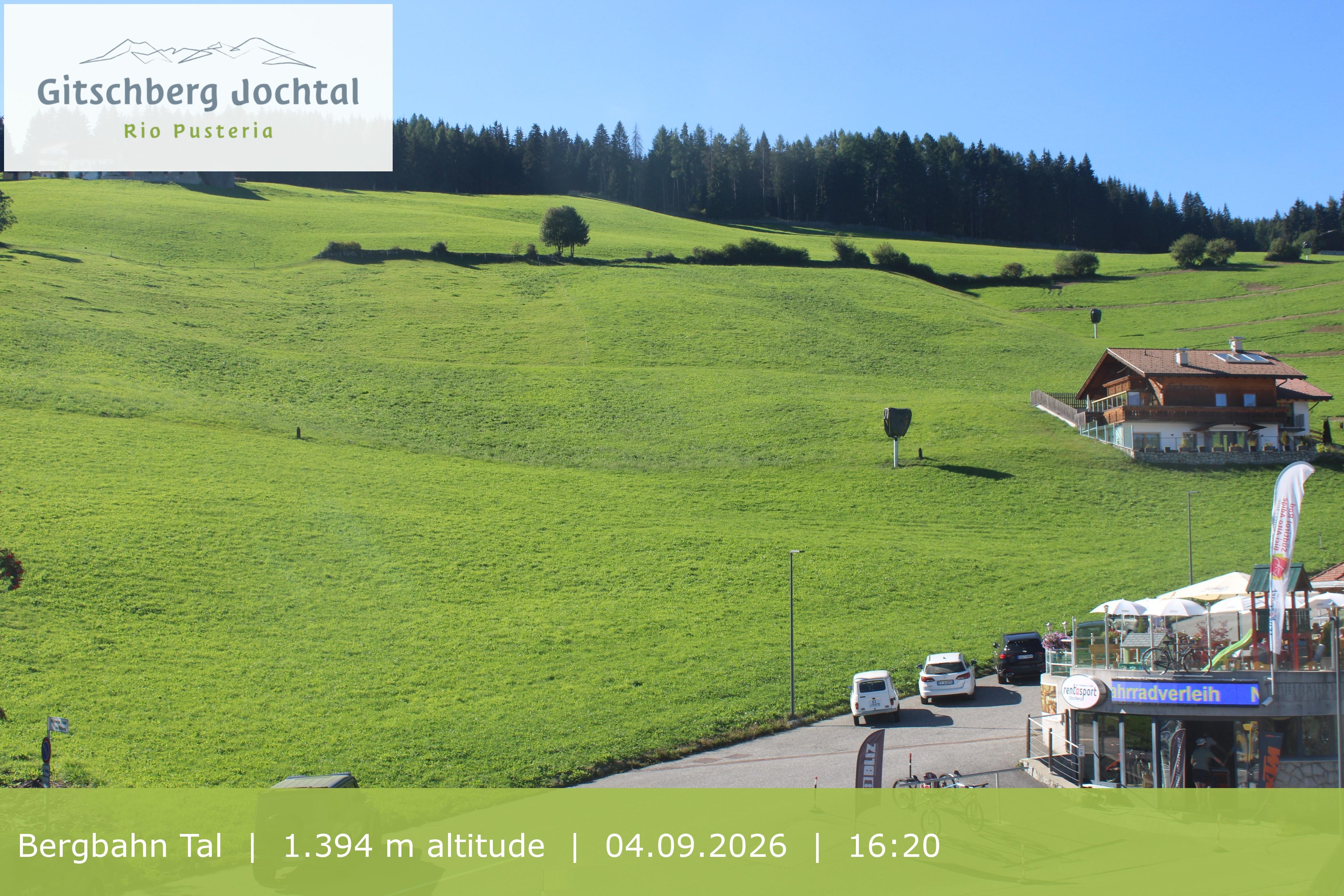 Archived image Webcam View of Base Station Meransen in South Tyrol
