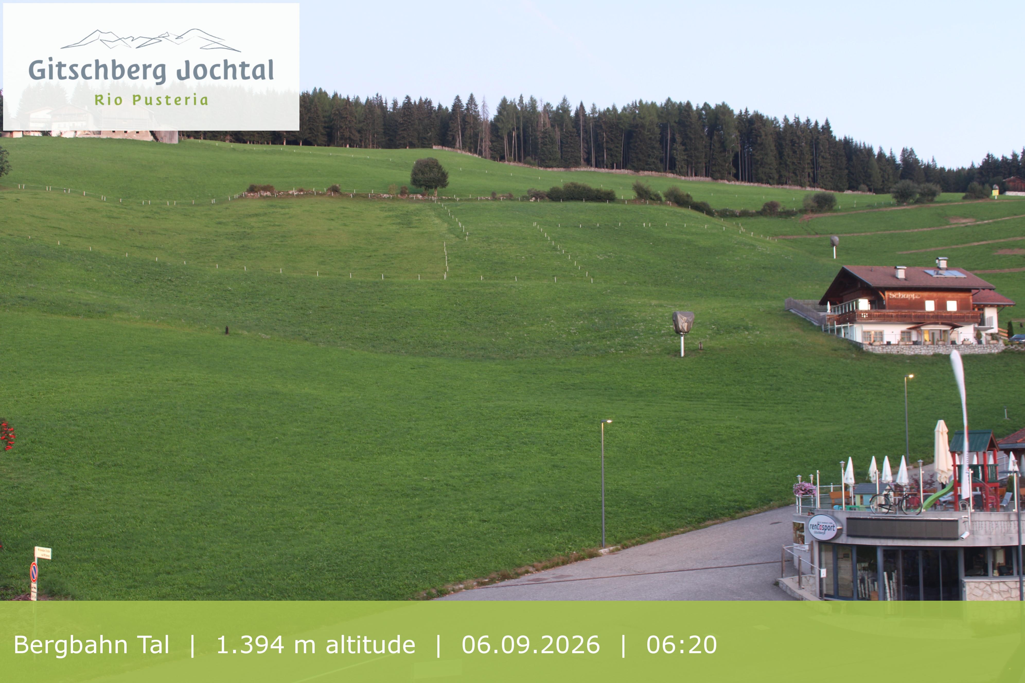 Archived image Webcam View of Base Station Meransen in South Tyrol