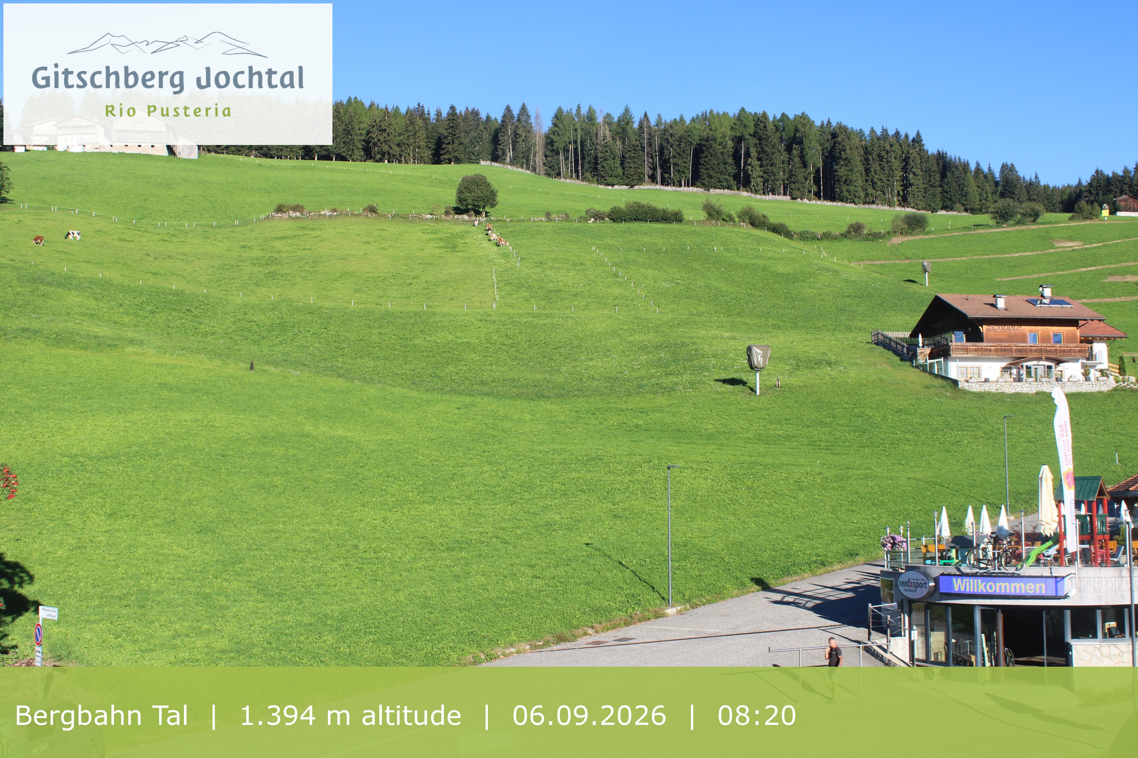 Archived image Webcam View of Base Station Meransen in South Tyrol